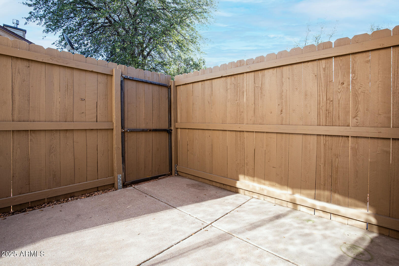 NORTHWOODS COMDOMINIUM - Residential