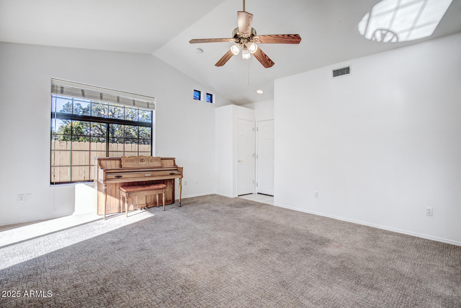 NORTHWOODS COMDOMINIUM - Residential