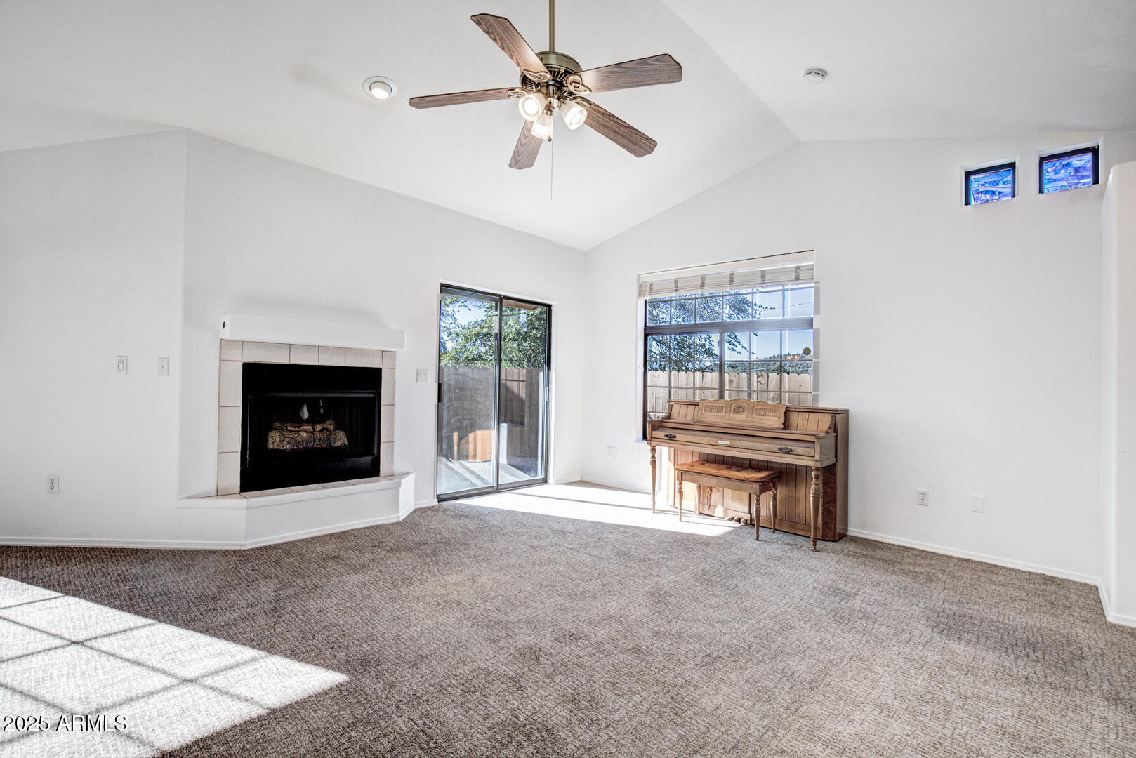 NORTHWOODS COMDOMINIUM - Residential