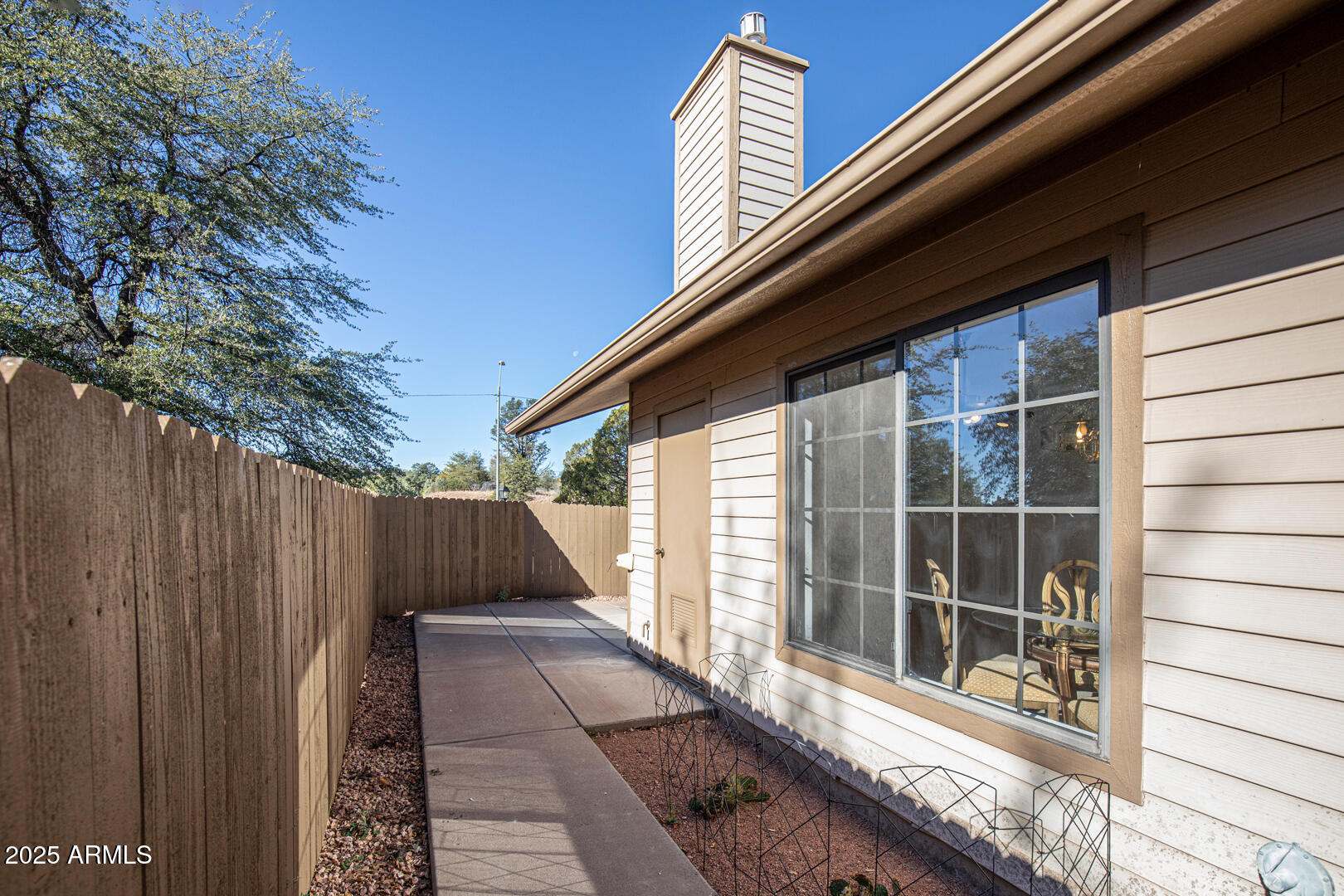 NORTHWOODS COMDOMINIUM - Residential