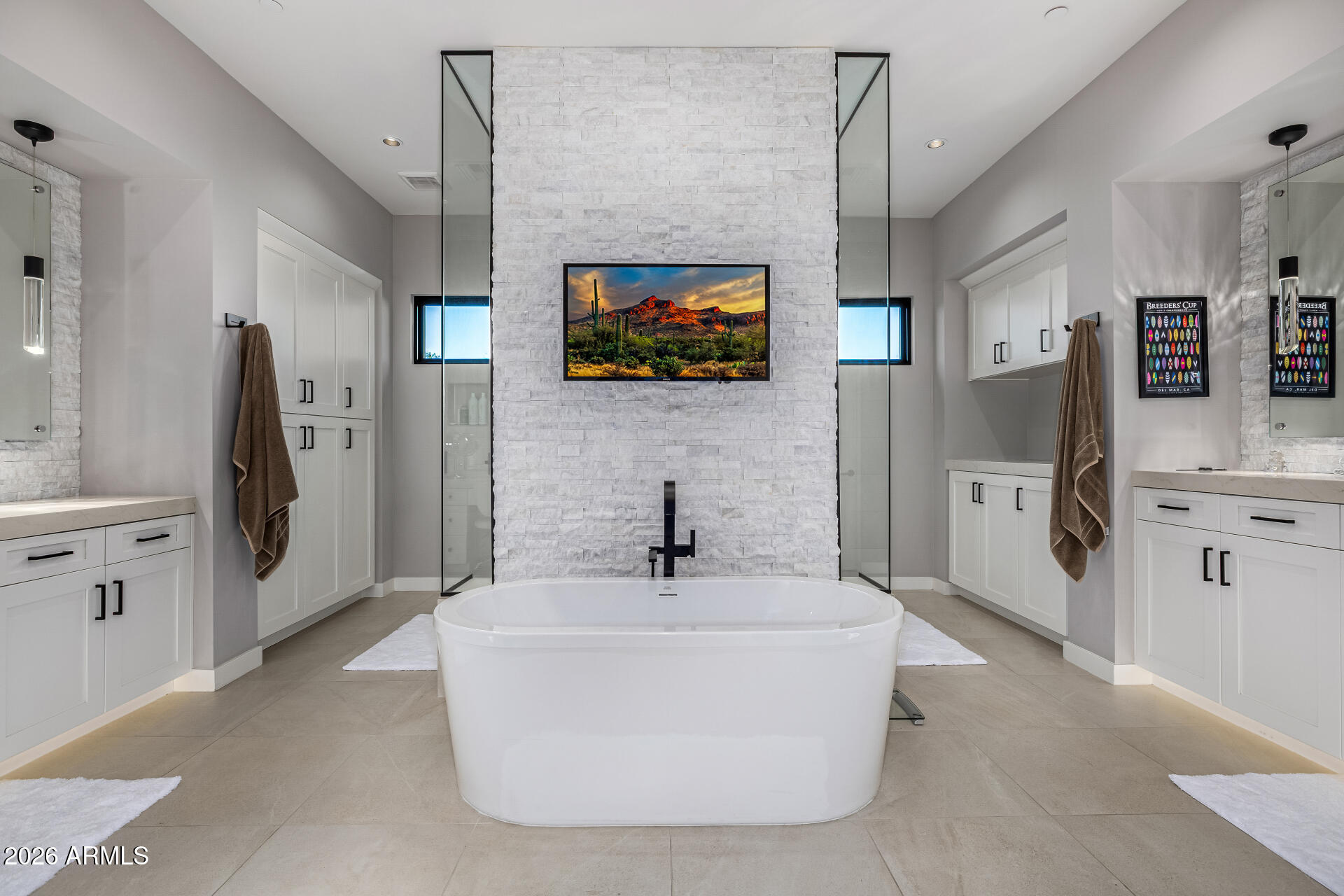 WHITE HORSE - Residential