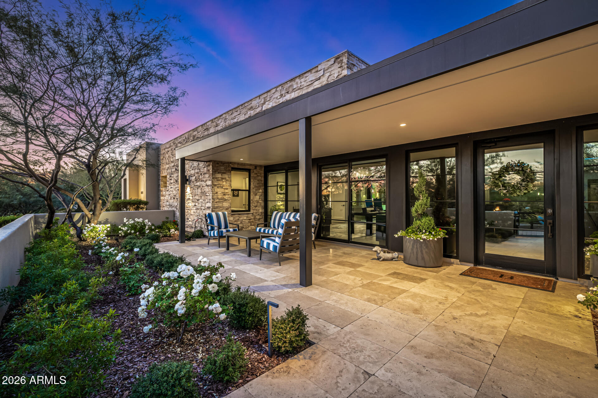 WHITE HORSE - Residential