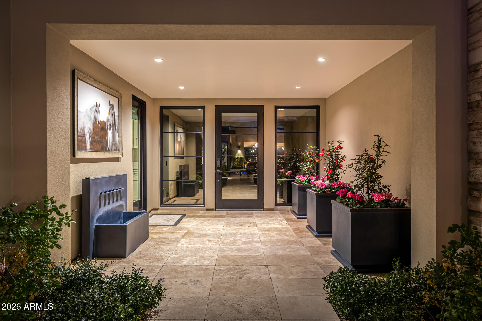 WHITE HORSE - Residential
