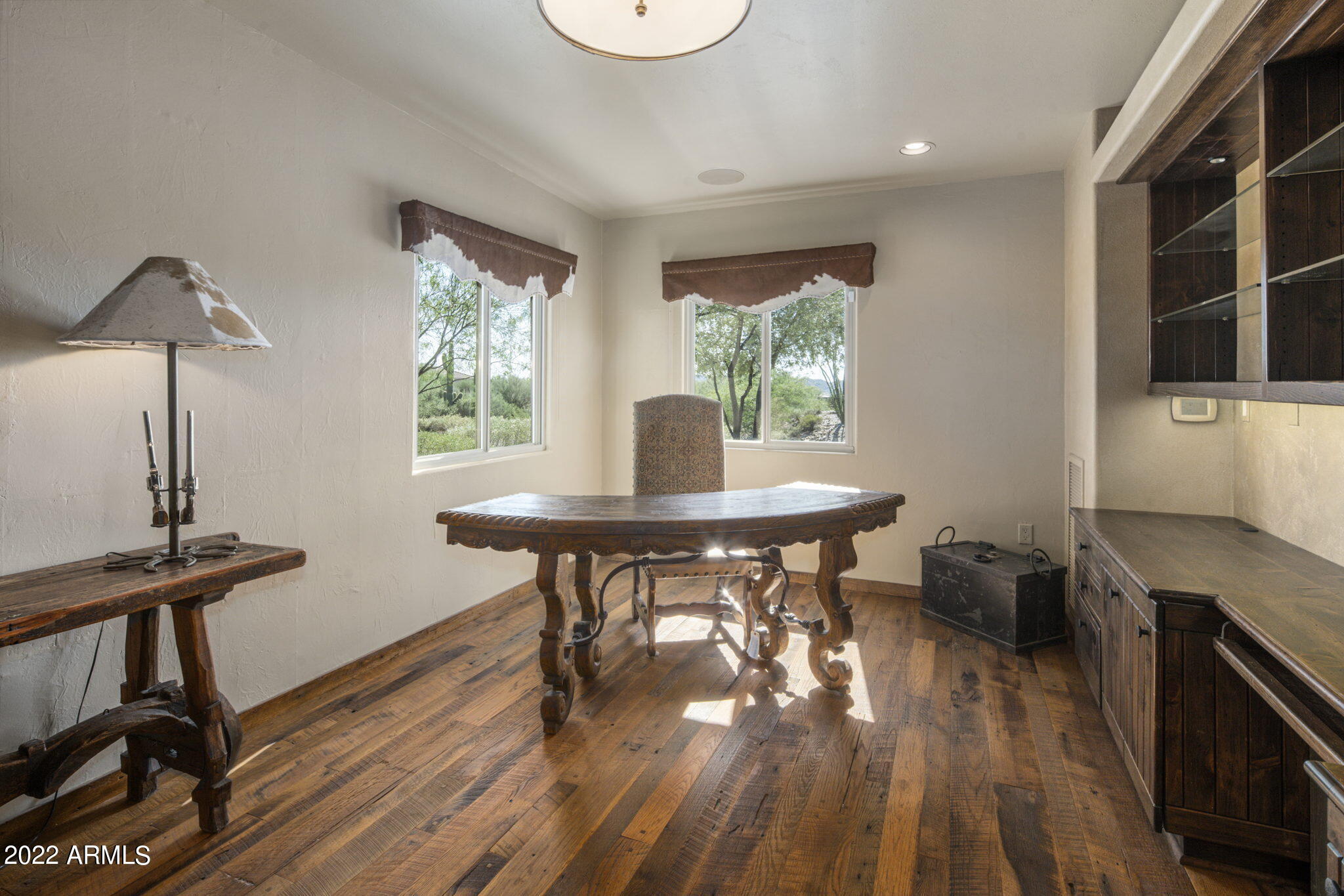 No HOA - Residential