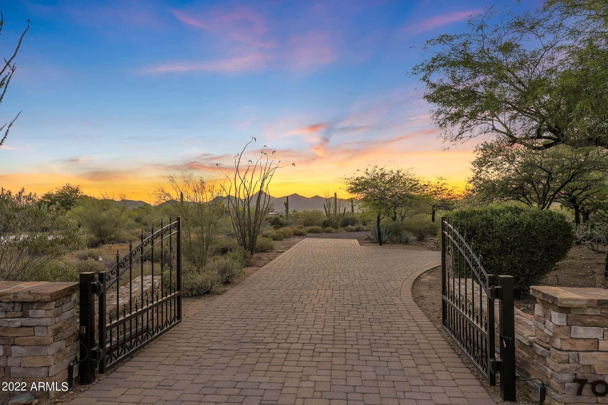 No HOA - Residential