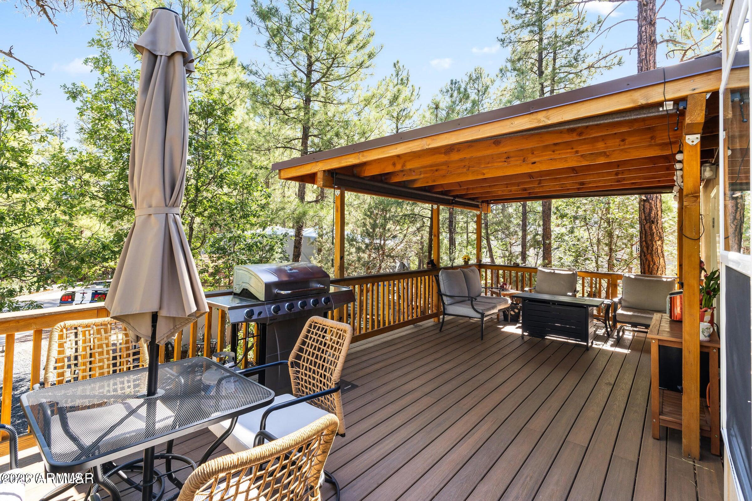 WHITE MOUNTAIN VACATION VILLAGE UNIT 4 - Residential