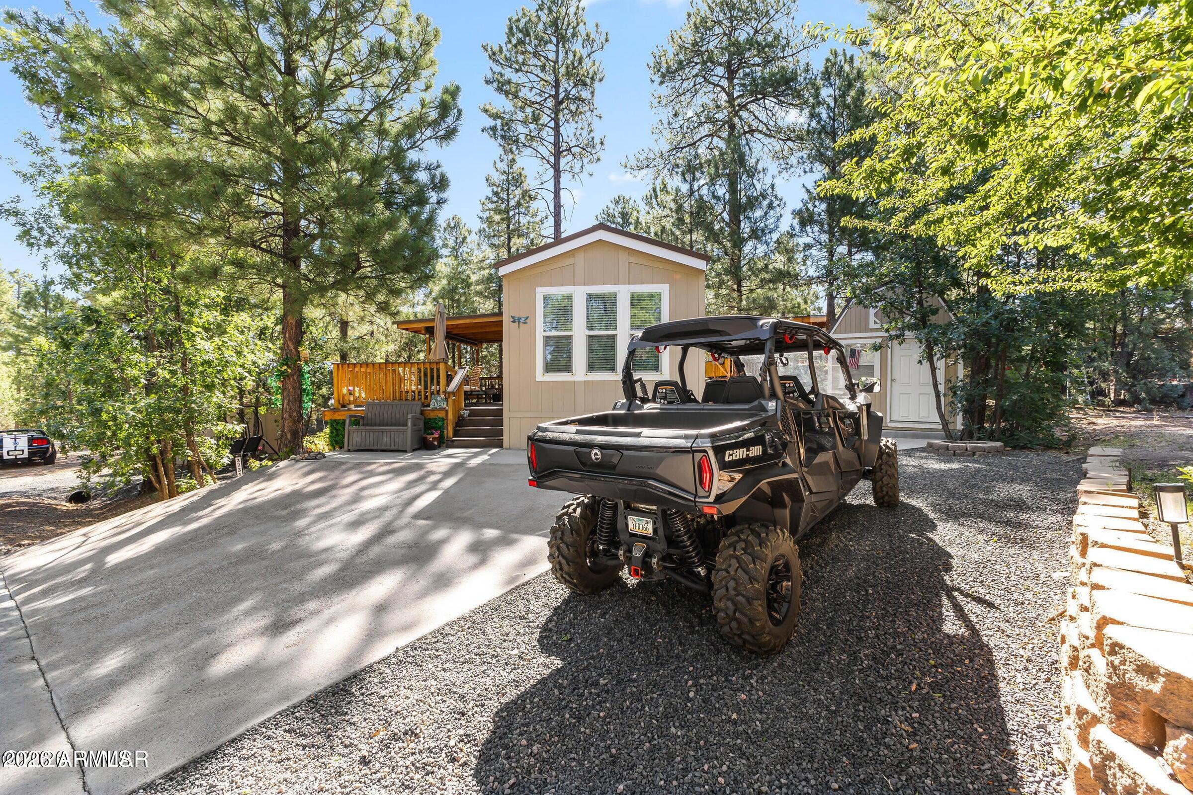 WHITE MOUNTAIN VACATION VILLAGE UNIT 4 - Residential
