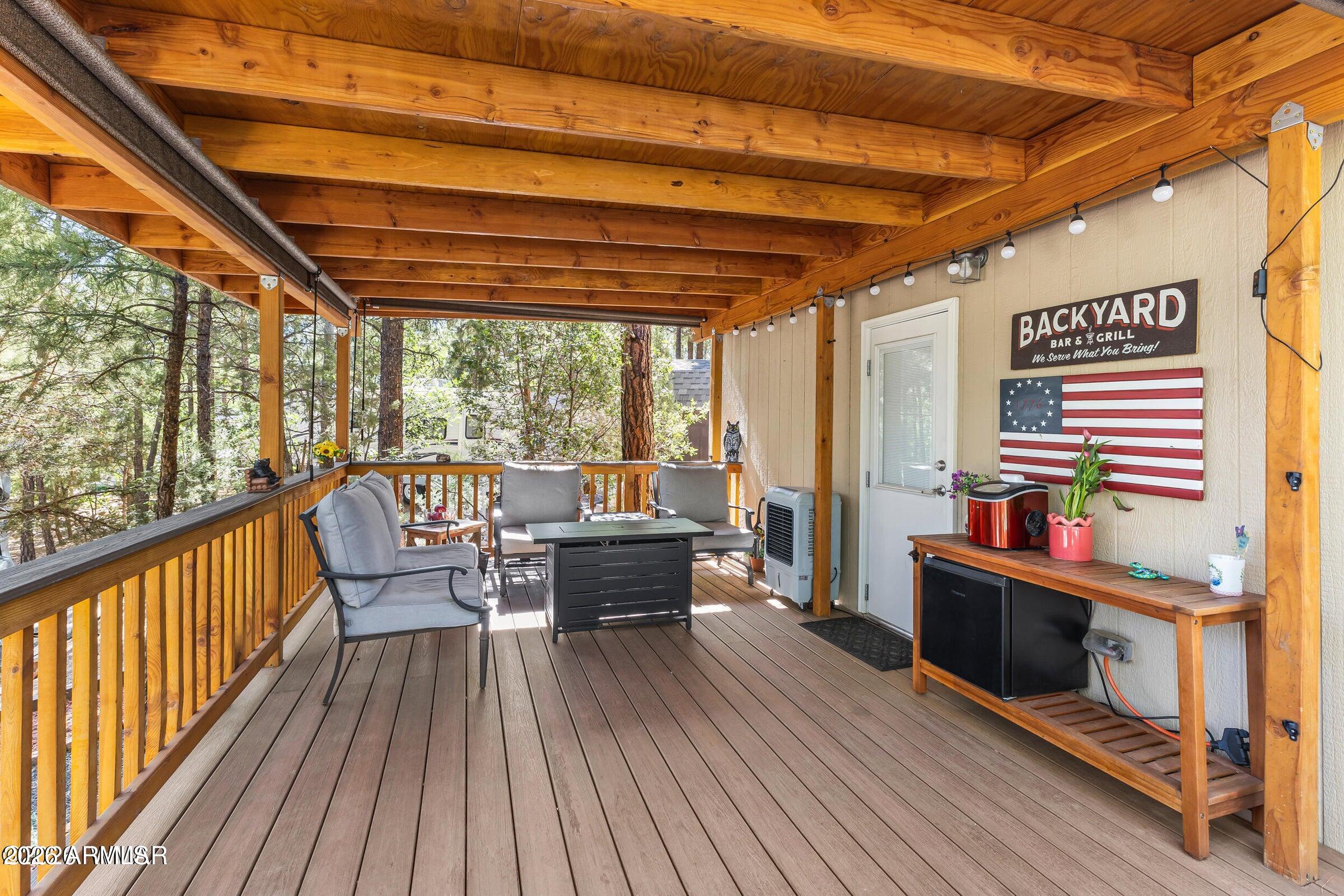 WHITE MOUNTAIN VACATION VILLAGE UNIT 4 - Residential