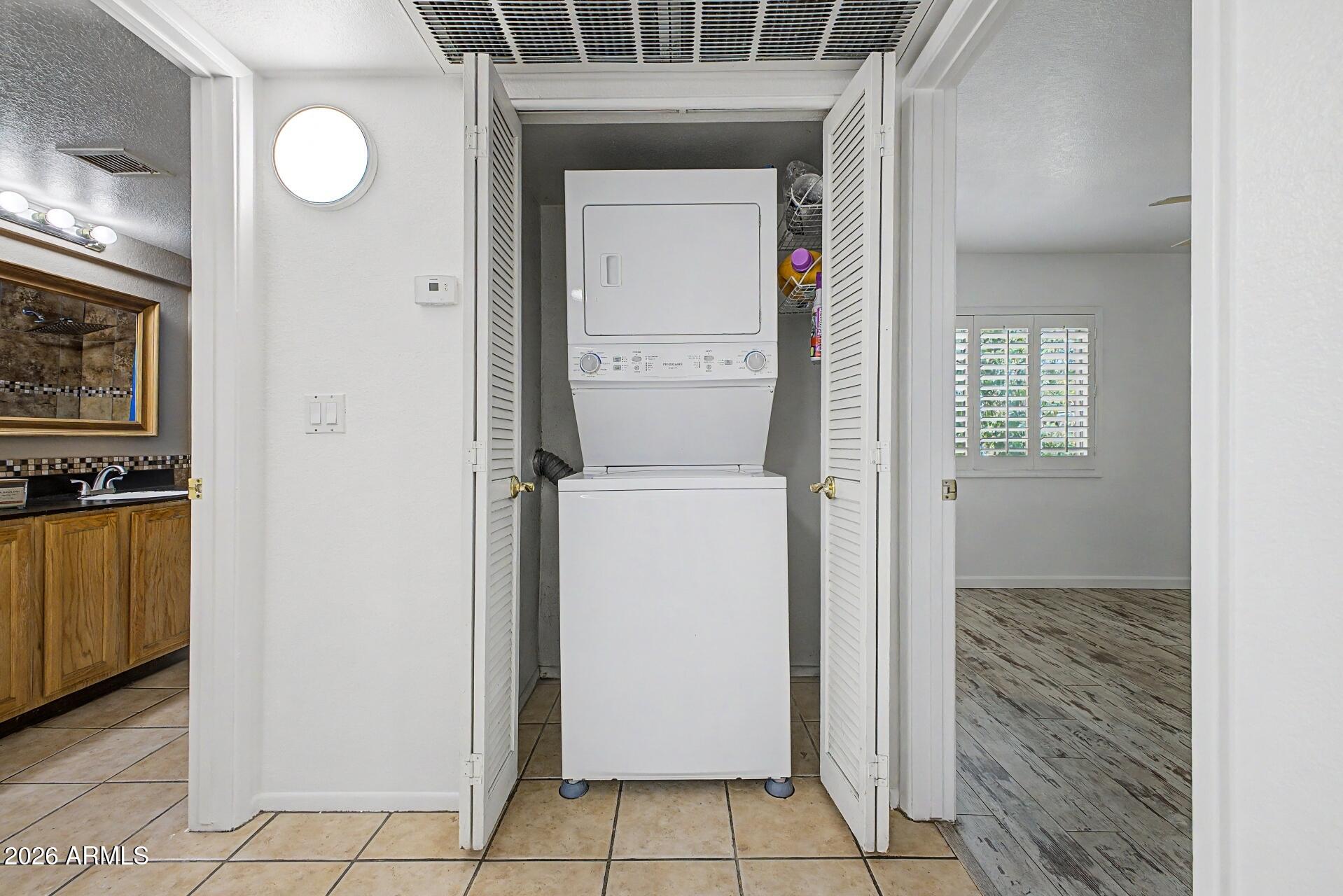 PARK FIFTH AVENUE CONDOMINIUMS 1-90 92-146 149-167 - Residential