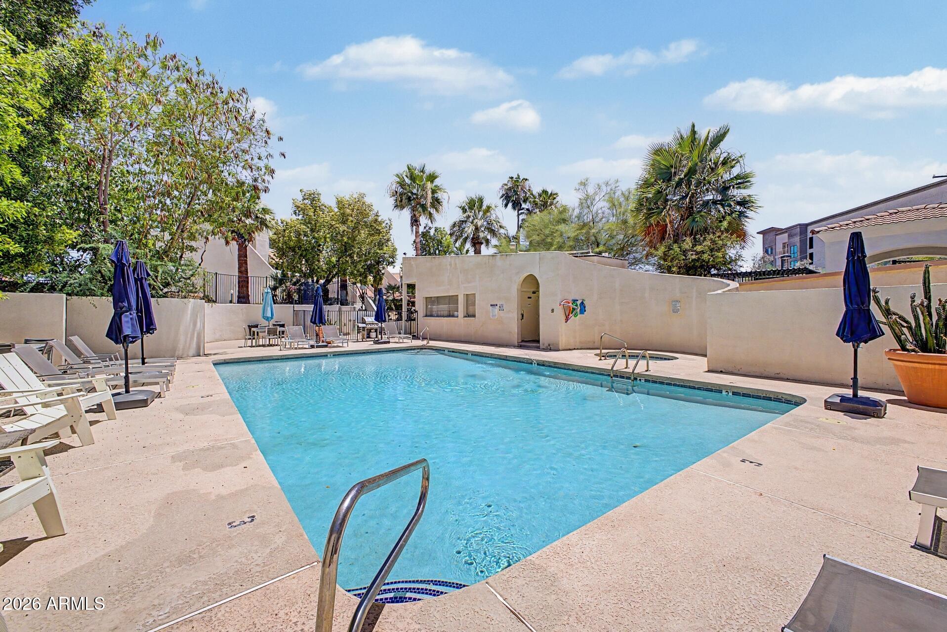 PARK FIFTH AVENUE CONDOMINIUMS 1-90 92-146 149-167 - Residential
