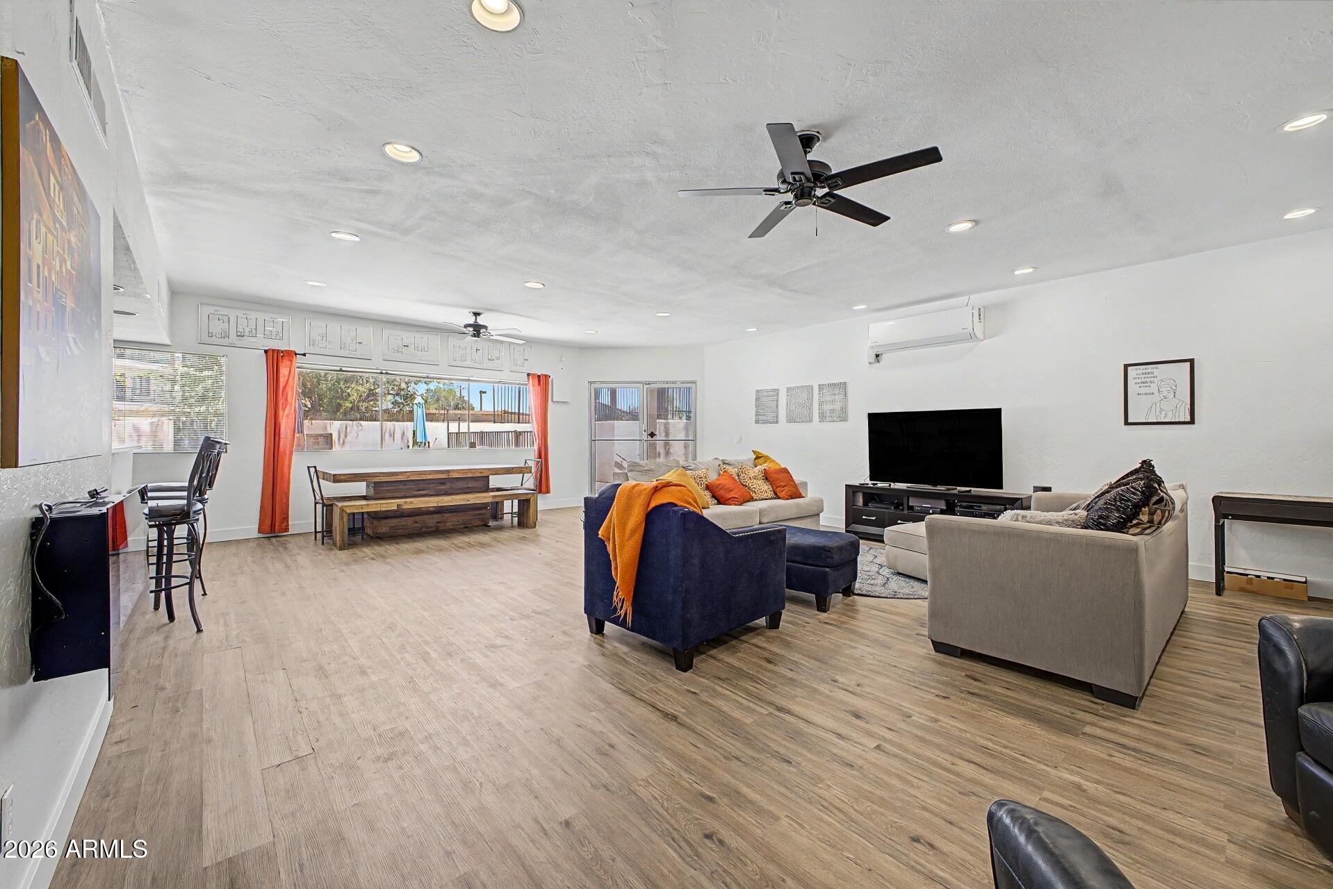 PARK FIFTH AVENUE CONDOMINIUMS 1-90 92-146 149-167 - Residential