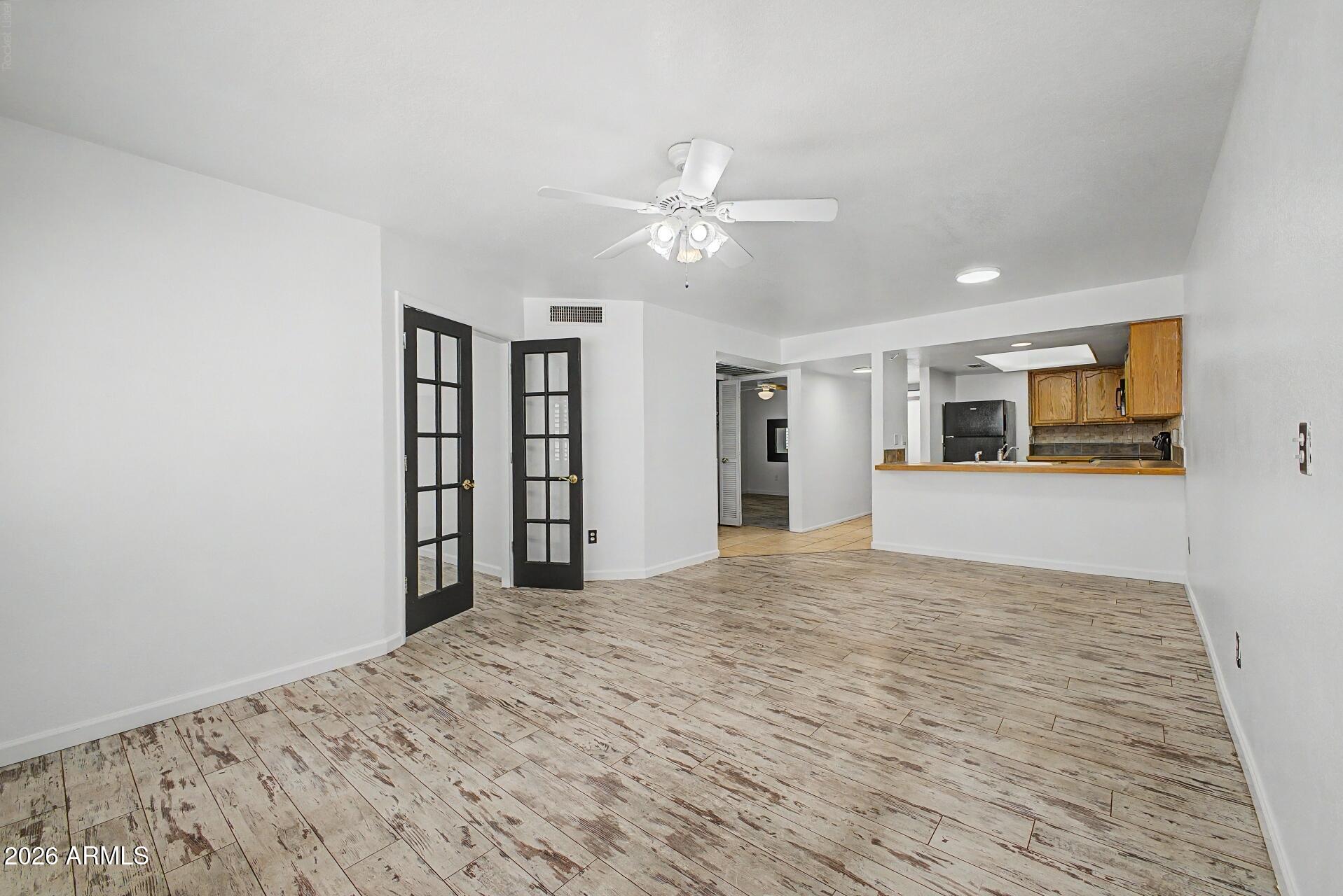 PARK FIFTH AVENUE CONDOMINIUMS 1-90 92-146 149-167 - Residential