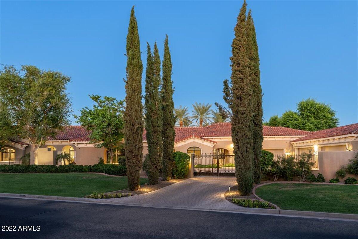 CASA DE SUNRISE LOTS 22 AND 23 REPLAT - Residential