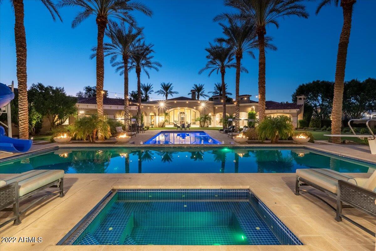 CASA DE SUNRISE LOTS 22 AND 23 REPLAT - Residential