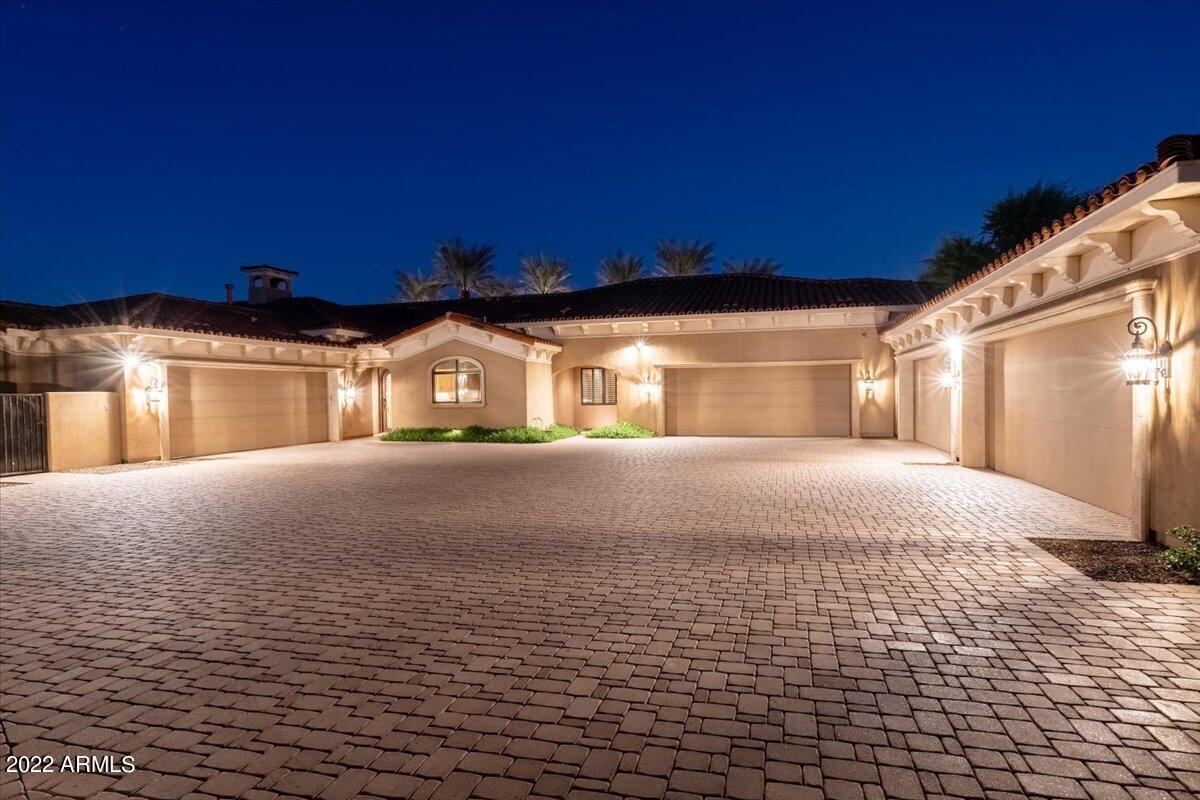 CASA DE SUNRISE LOTS 22 AND 23 REPLAT - Residential