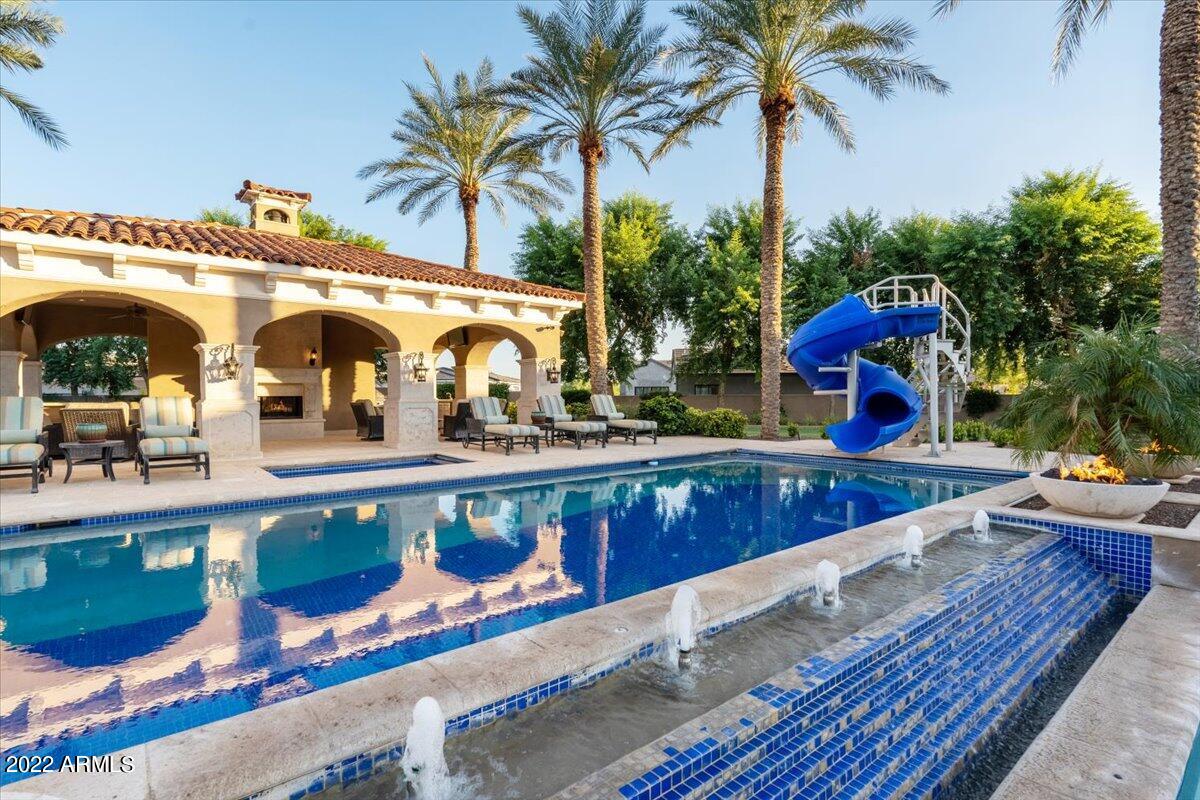 CASA DE SUNRISE LOTS 22 AND 23 REPLAT - Residential