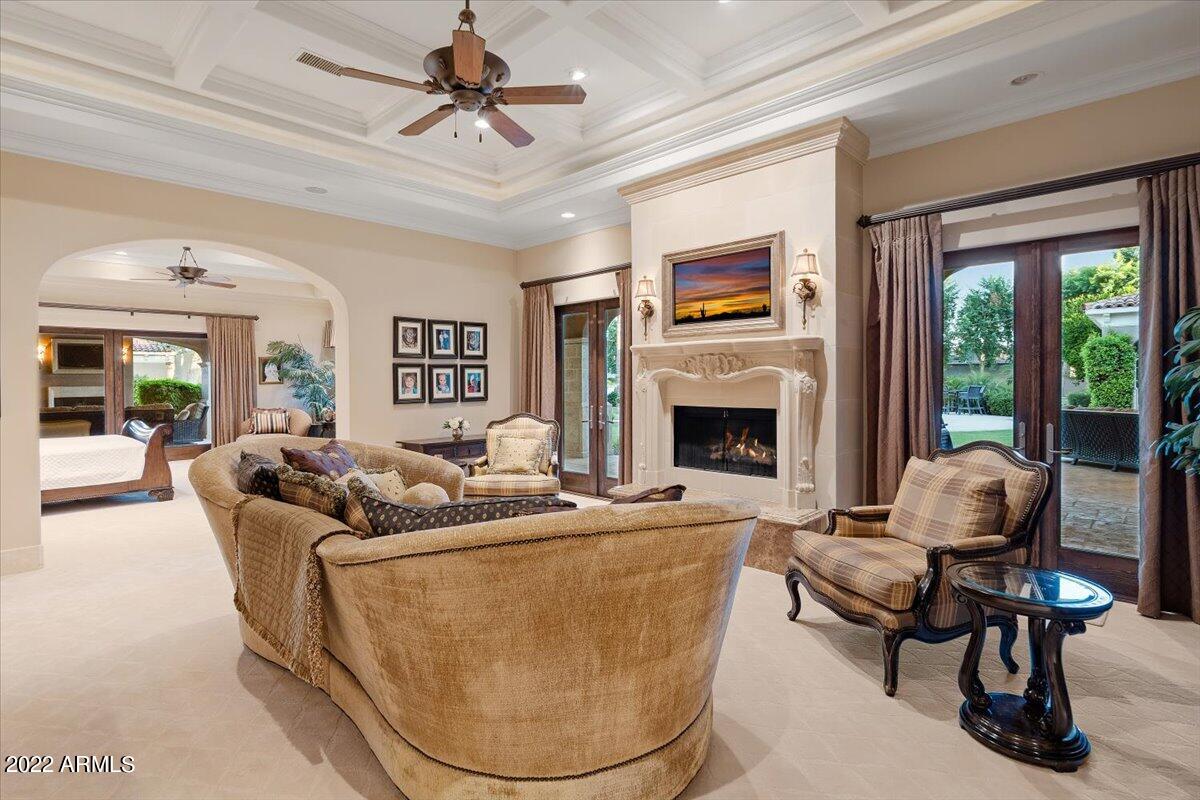 CASA DE SUNRISE LOTS 22 AND 23 REPLAT - Residential
