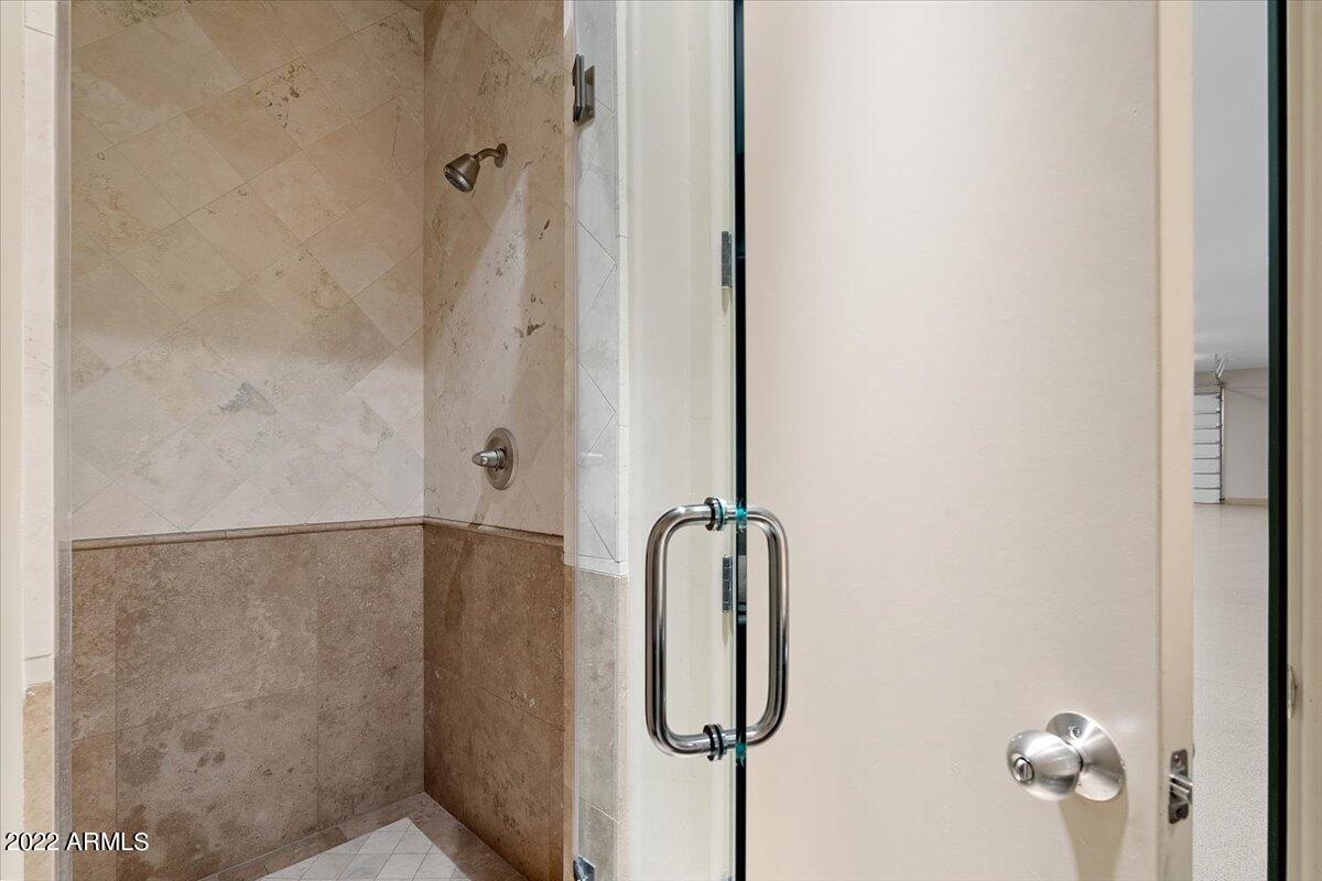 CASA DE SUNRISE LOTS 22 AND 23 REPLAT - Residential