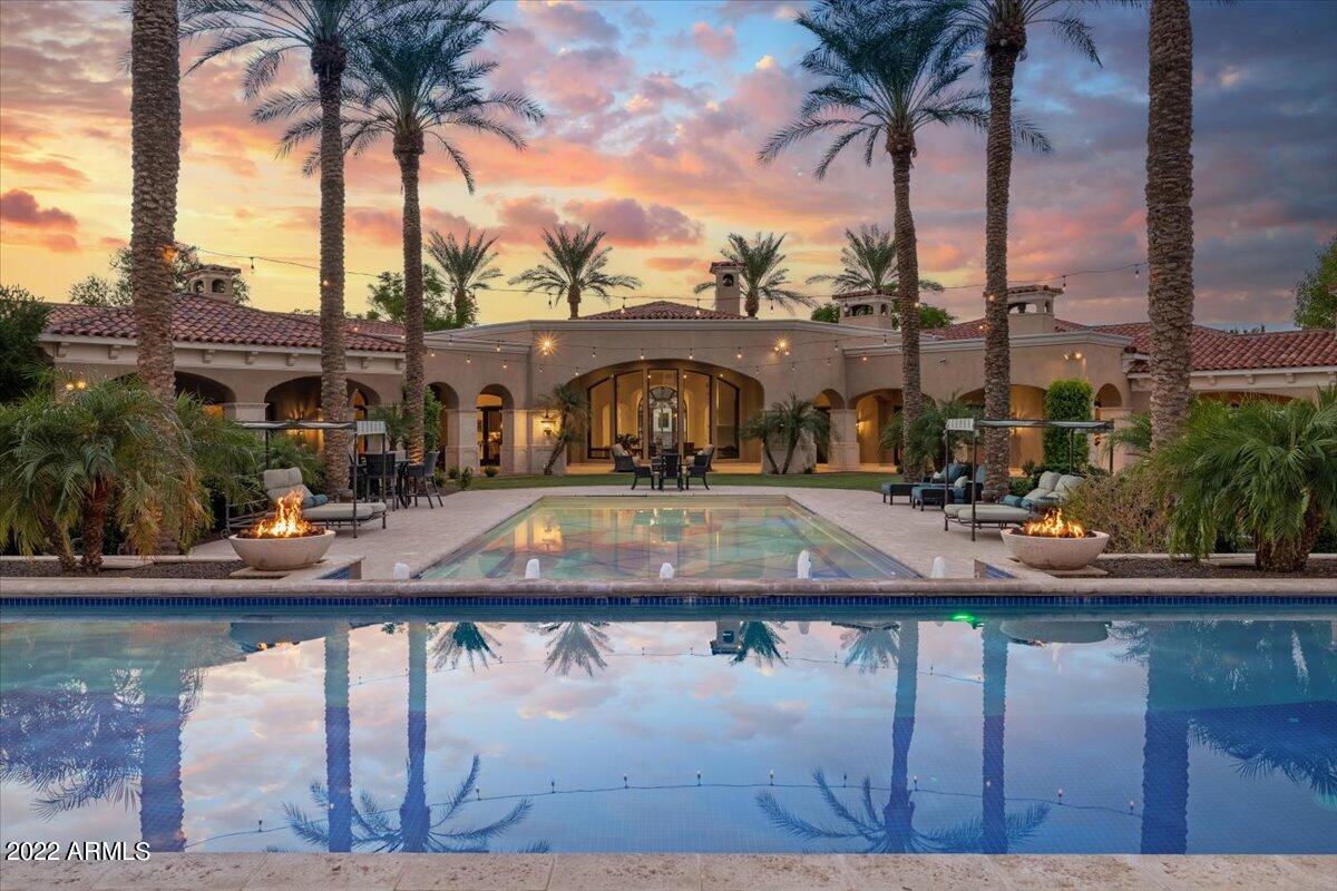 CASA DE SUNRISE LOTS 22 AND 23 REPLAT - Residential
