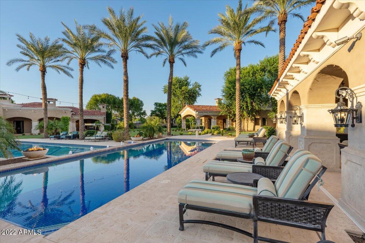 CASA DE SUNRISE LOTS 22 AND 23 REPLAT - Residential