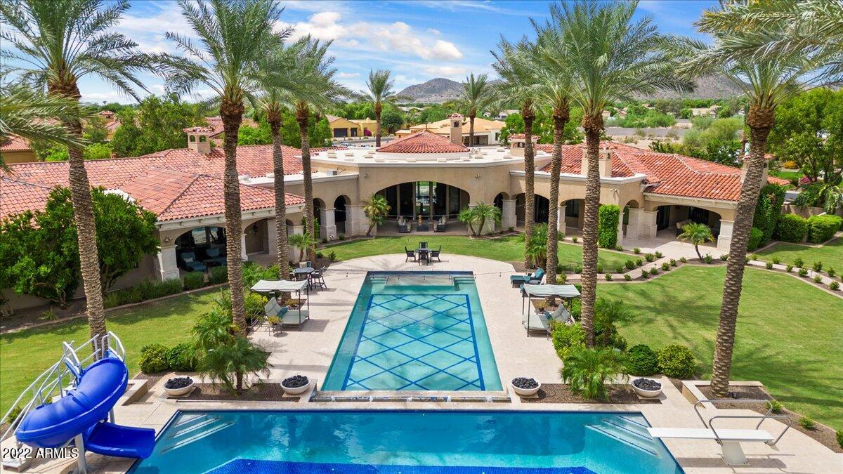 CASA DE SUNRISE LOTS 22 AND 23 REPLAT - Residential