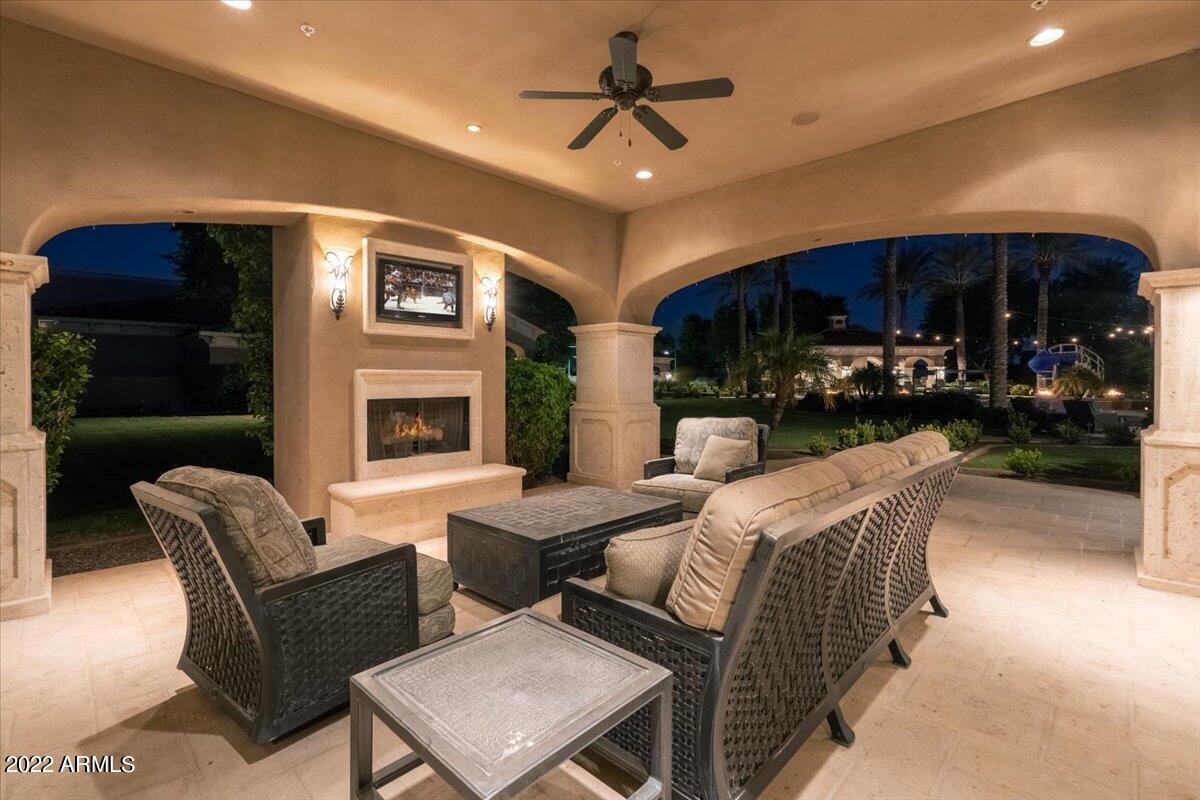 CASA DE SUNRISE LOTS 22 AND 23 REPLAT - Residential