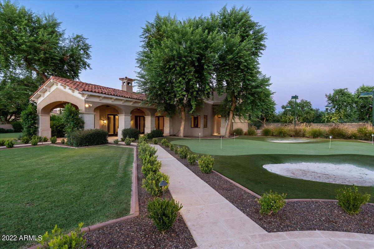 CASA DE SUNRISE LOTS 22 AND 23 REPLAT - Residential