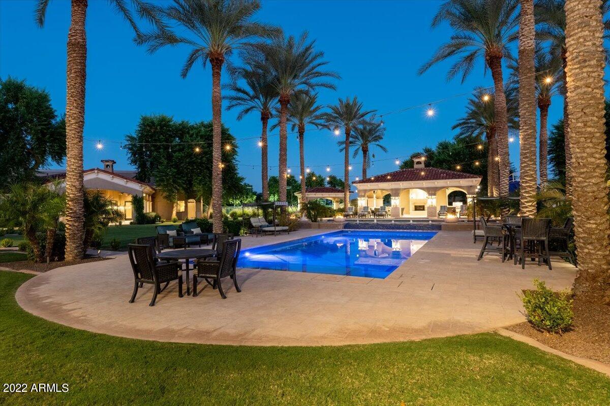 CASA DE SUNRISE LOTS 22 AND 23 REPLAT - Residential