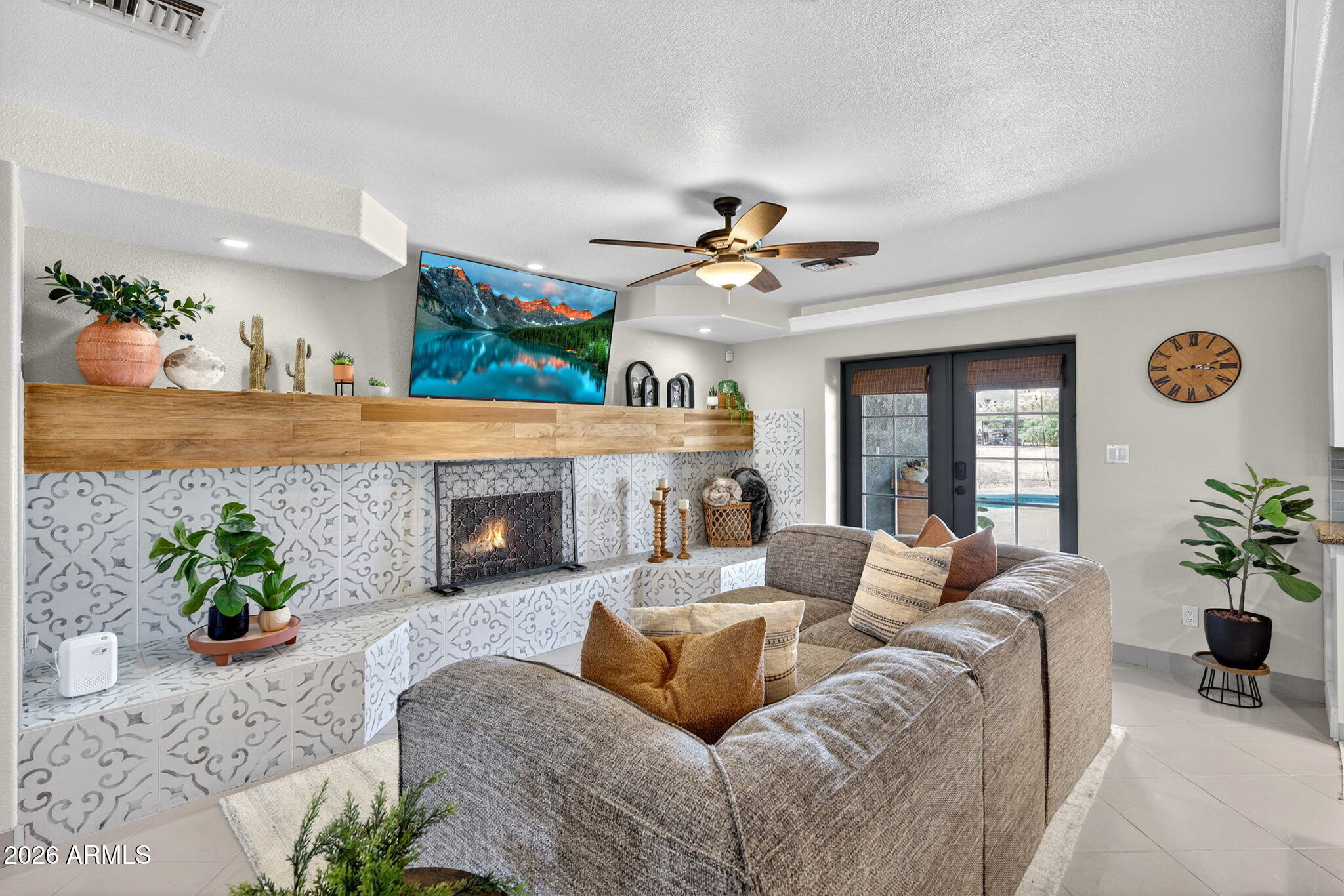 SADDLEBACK MEADOWS UNIT 6 - Residential