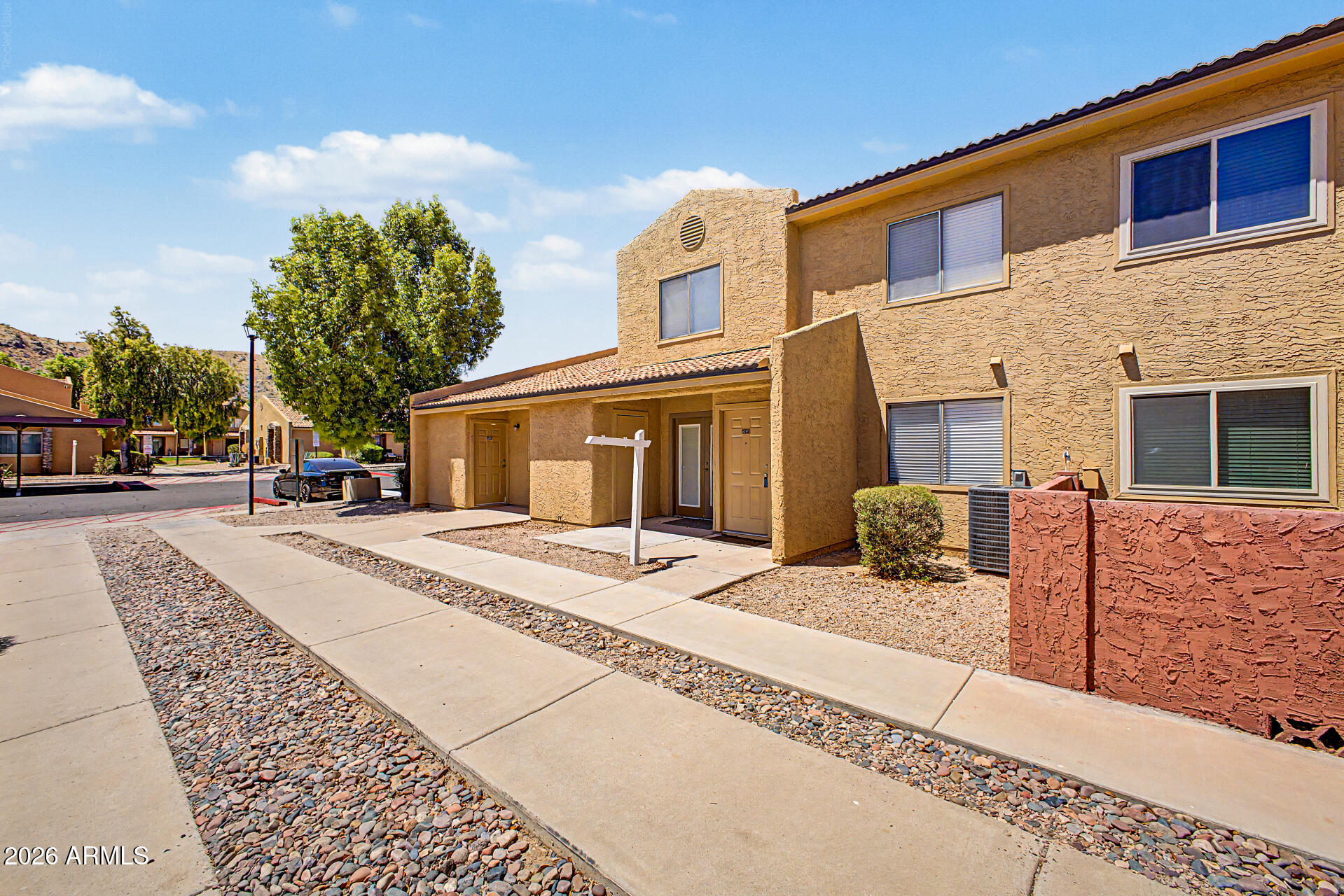SHADOW MOUNTAIN VILLAS - Residential