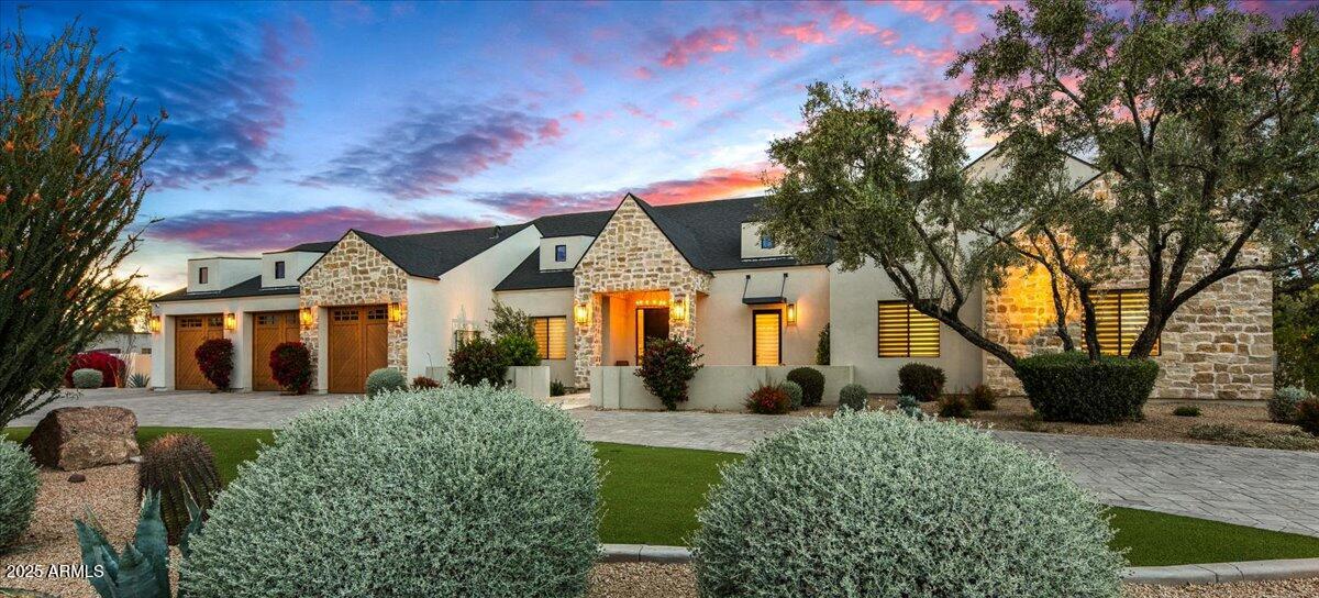 DESERT WIND - Residential