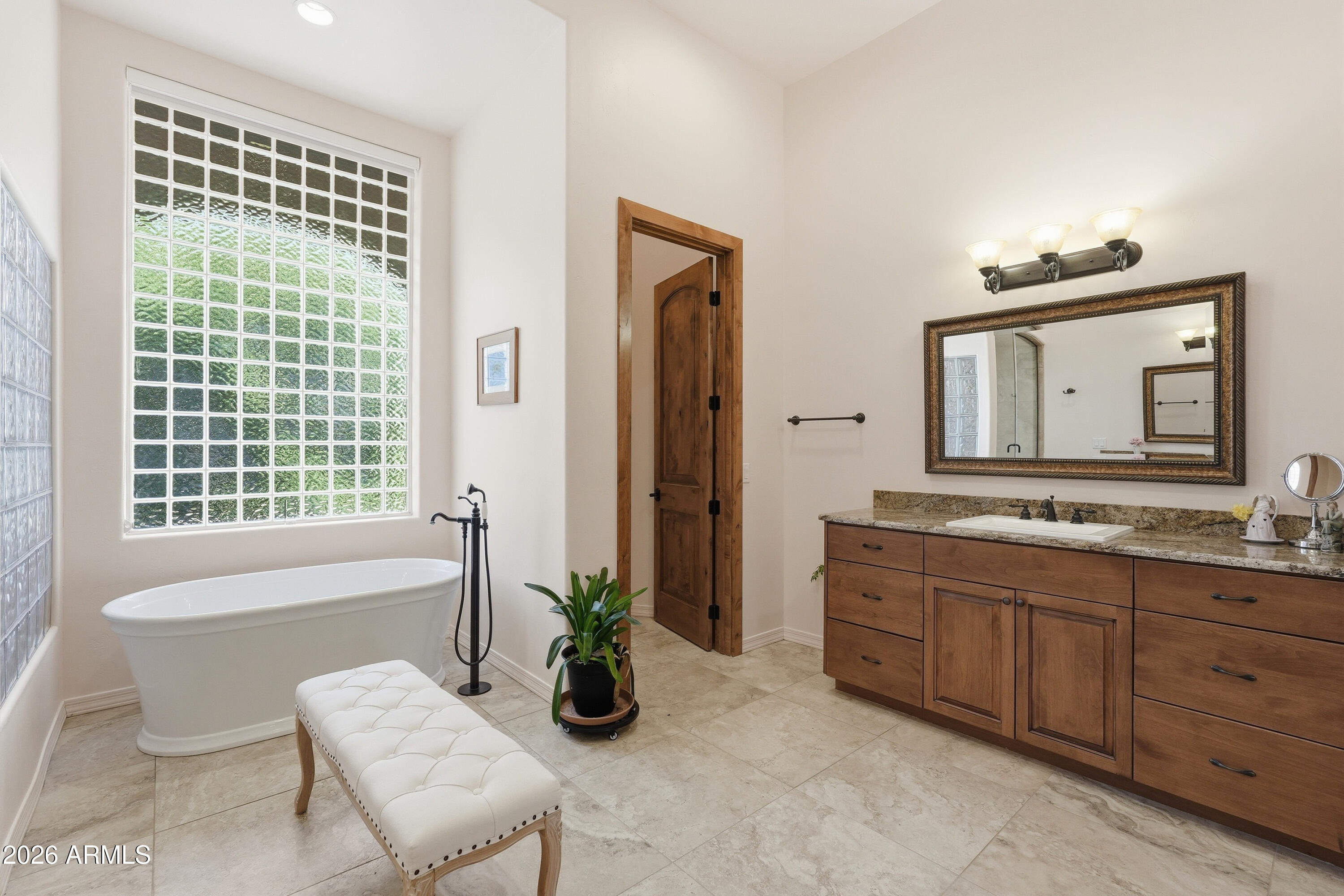 LA PRIVADA AT VERDE SANTA FE - Residential