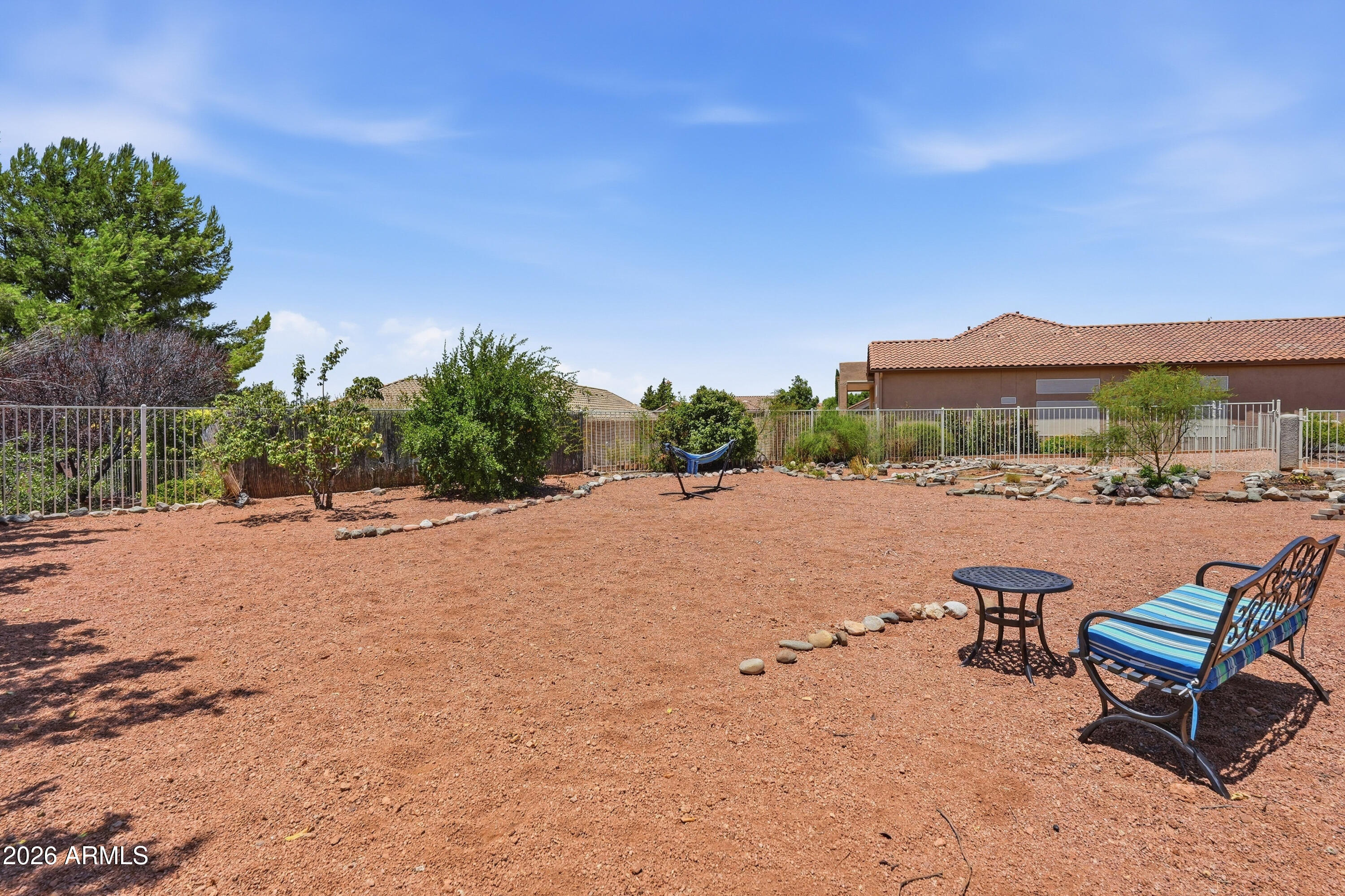 LA PRIVADA AT VERDE SANTA FE - Residential