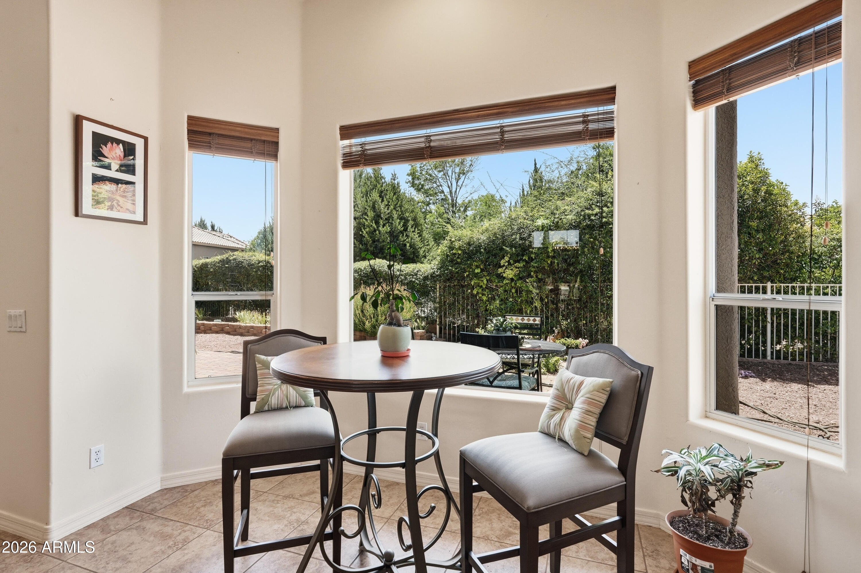 LA PRIVADA AT VERDE SANTA FE - Residential