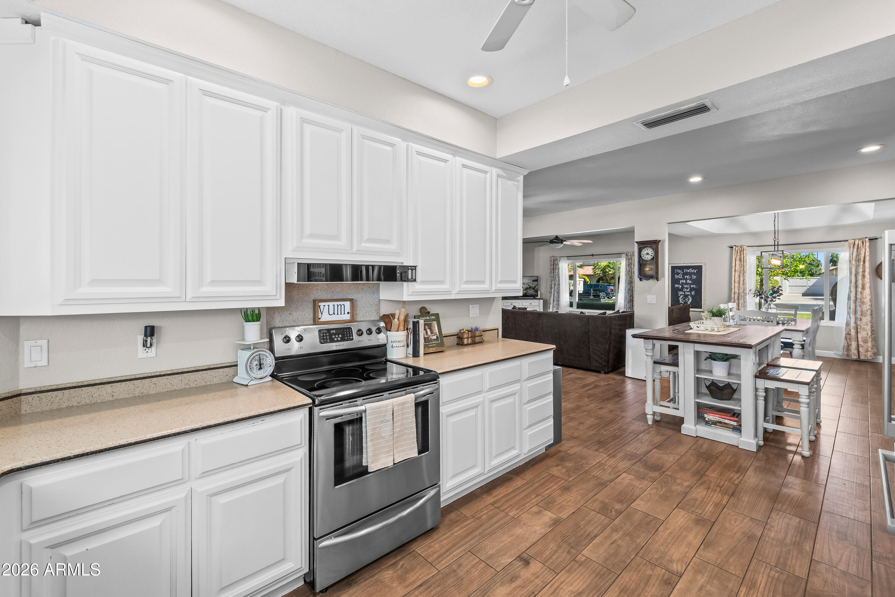 MILLETT MANOR - Residential