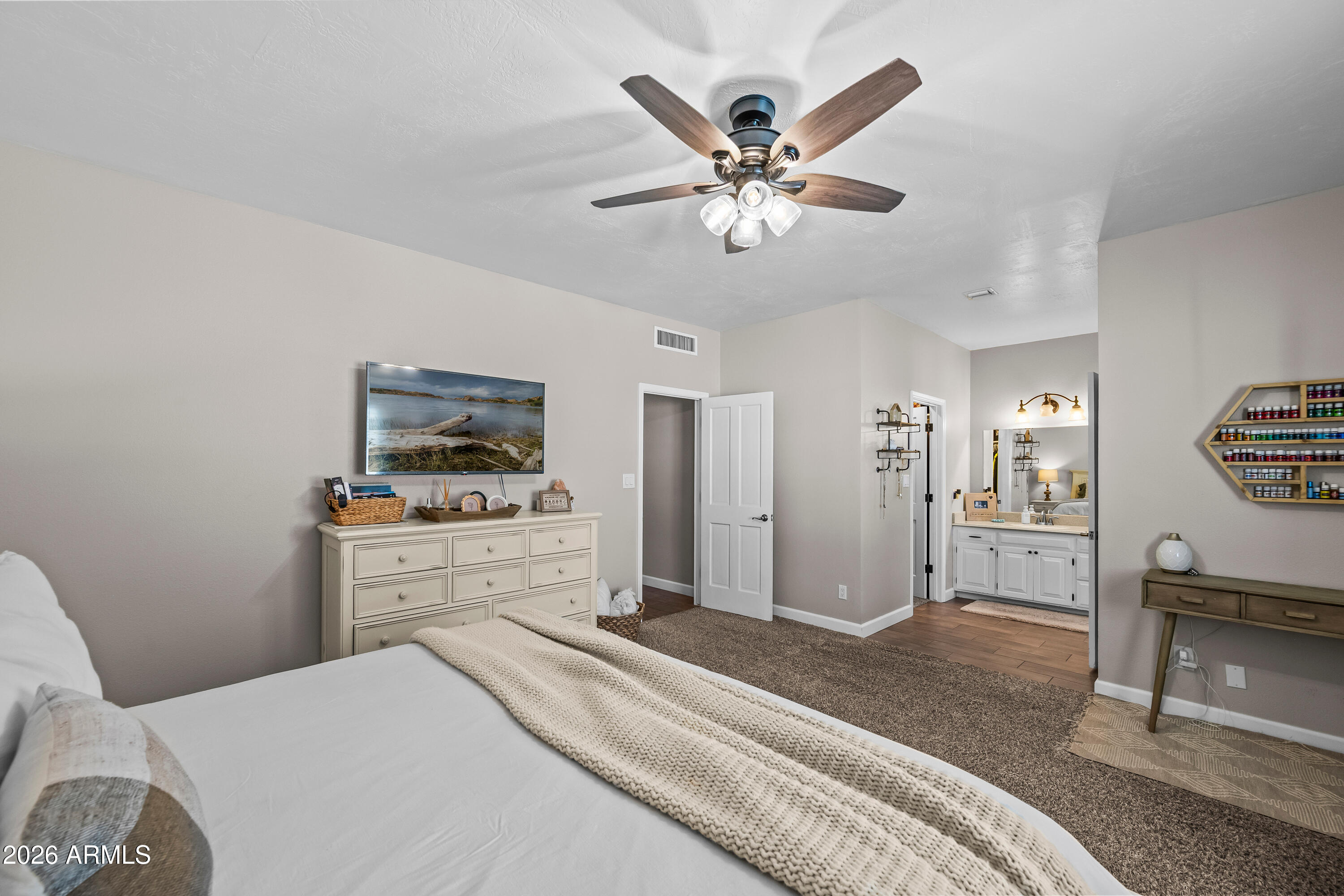 MILLETT MANOR - Residential