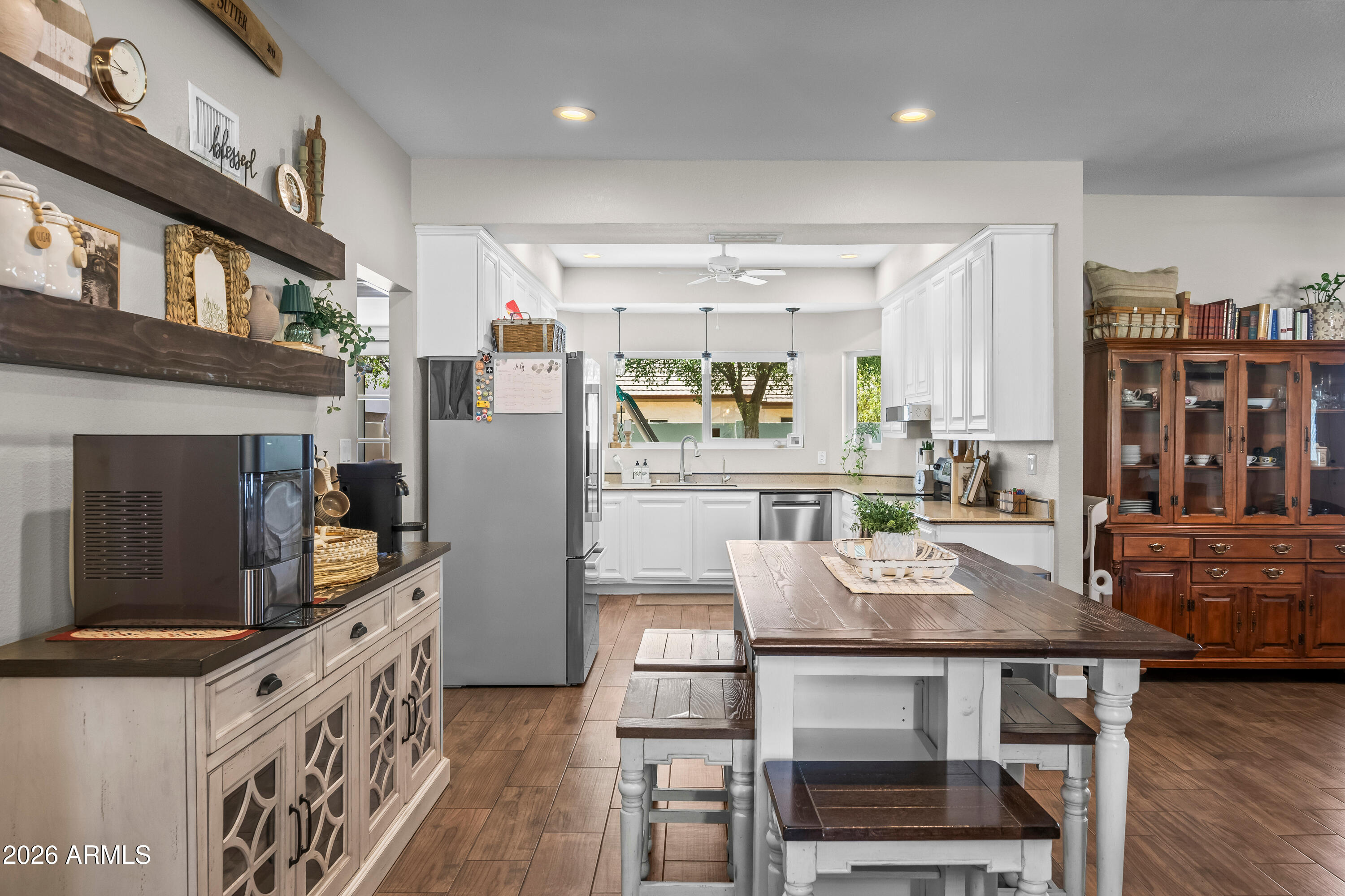 MILLETT MANOR - Residential