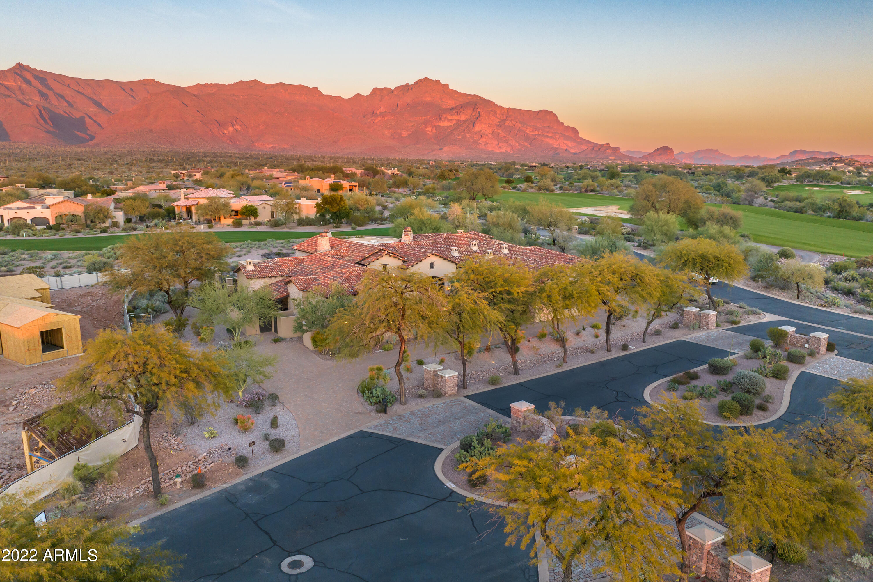 Superstition Mountain - Residential