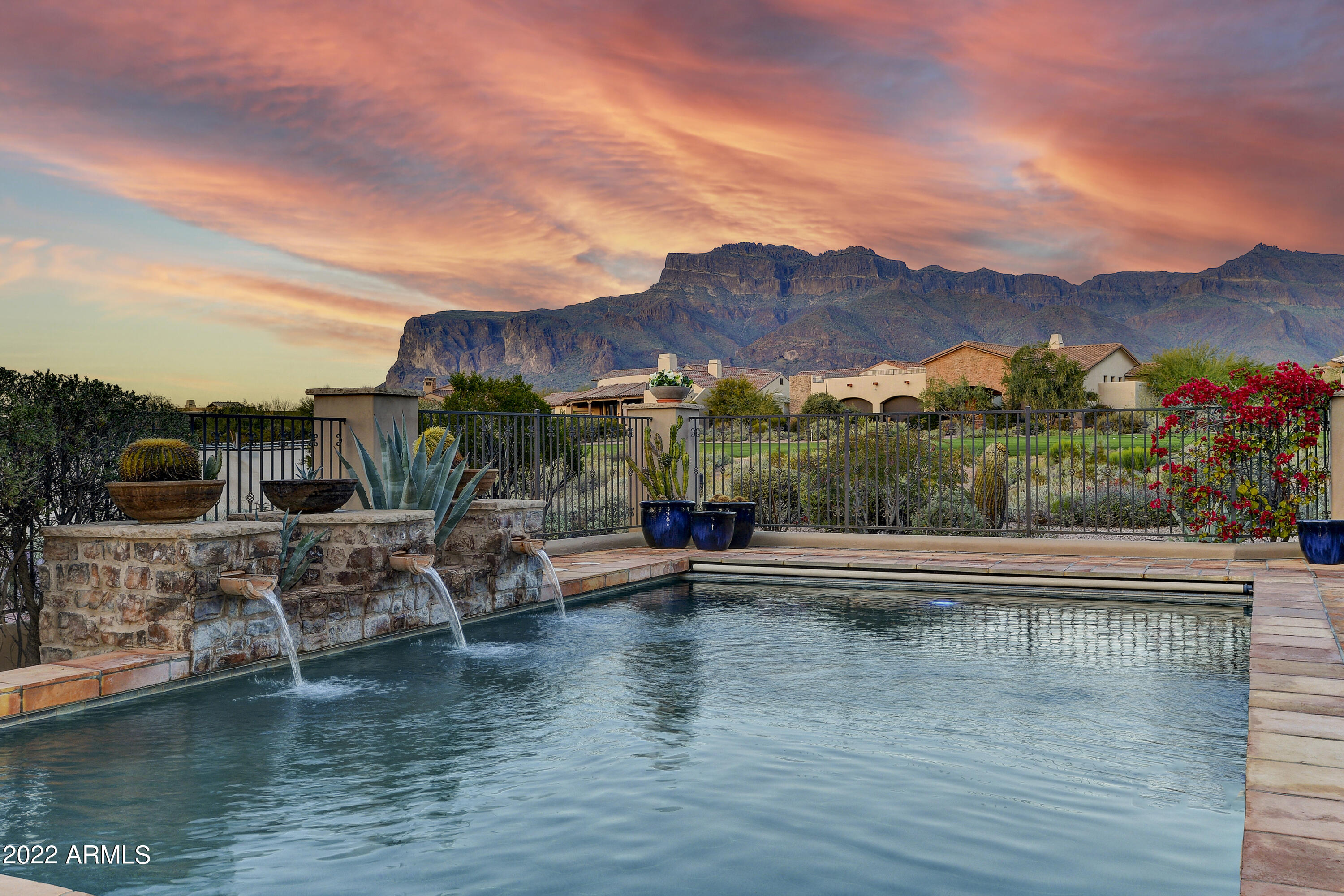 Superstition Mountain - Residential
