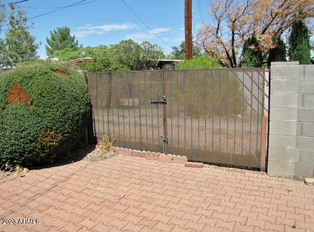 VILLAGE MEADOWS UNIT 2 - Residential Lease