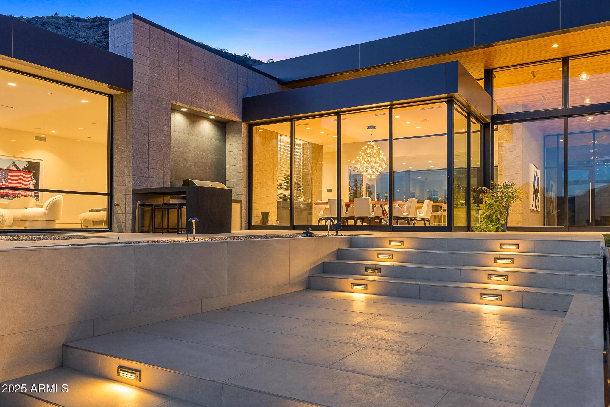 EGYPTIAN HILLS - Residential
