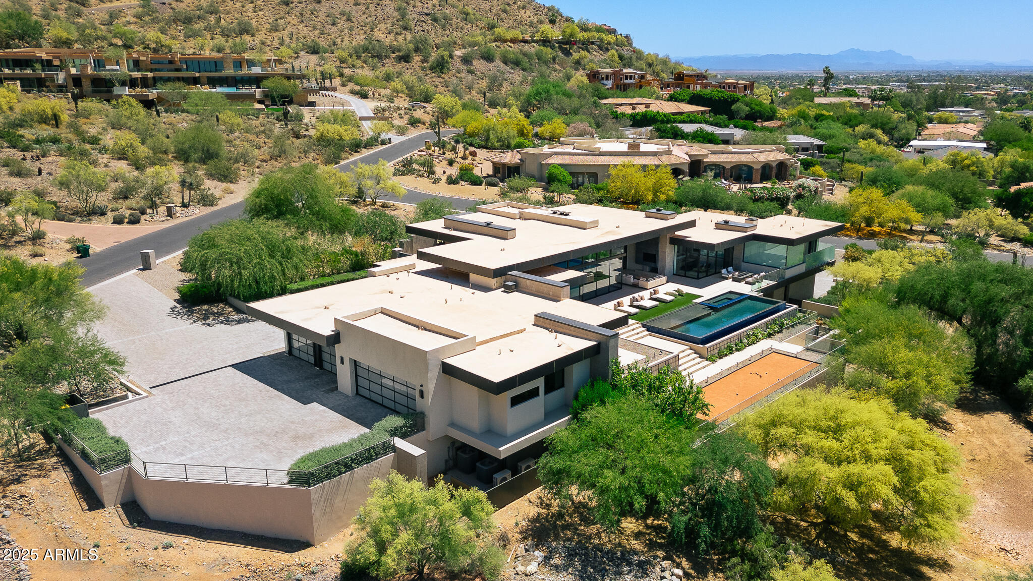 EGYPTIAN HILLS - Residential