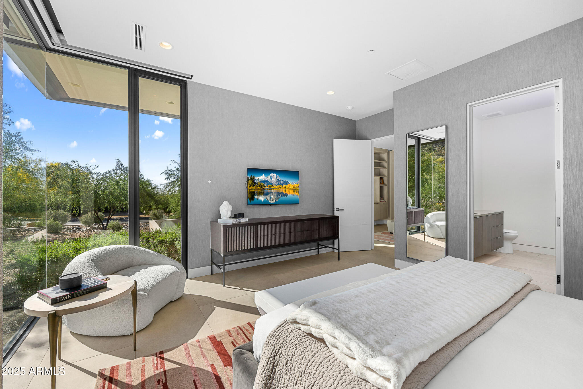 EGYPTIAN HILLS - Residential