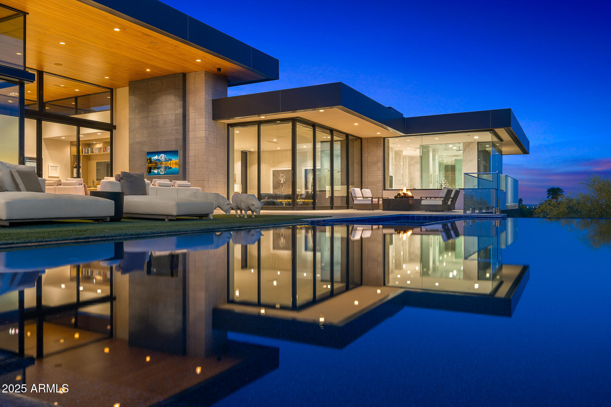 EGYPTIAN HILLS - Residential