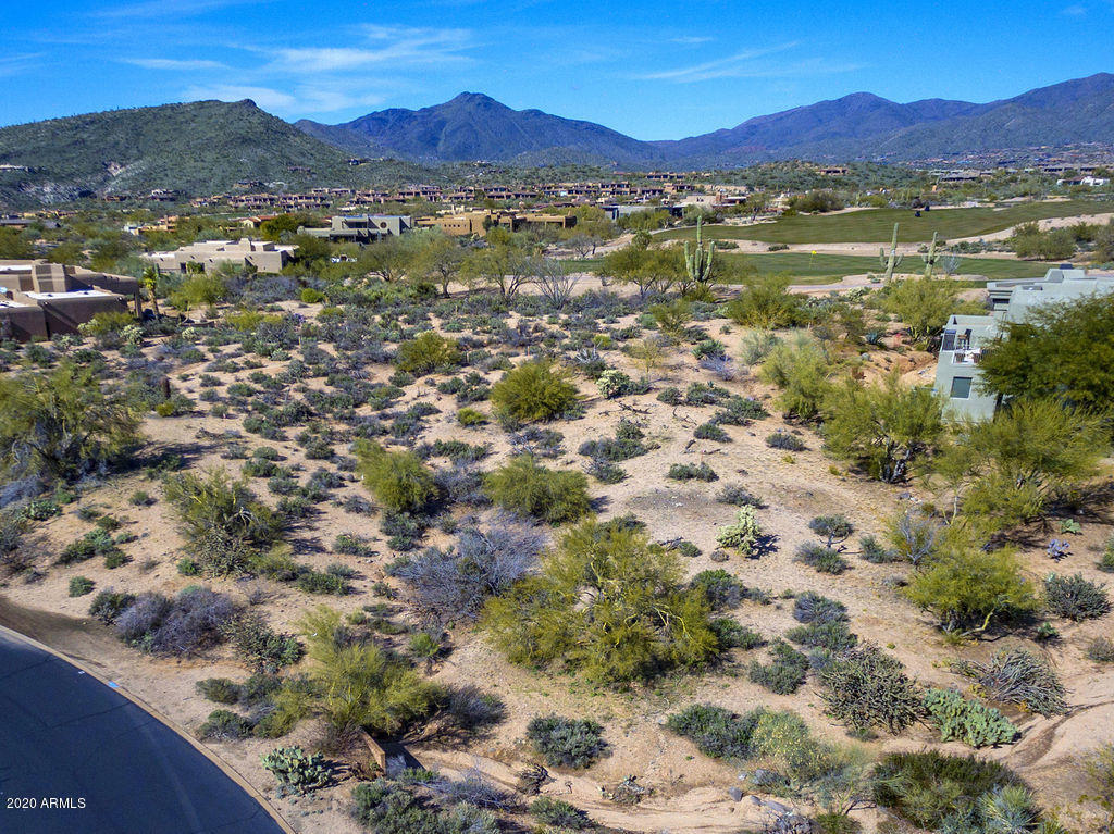 DESERT MOUNTAIN - Residential
