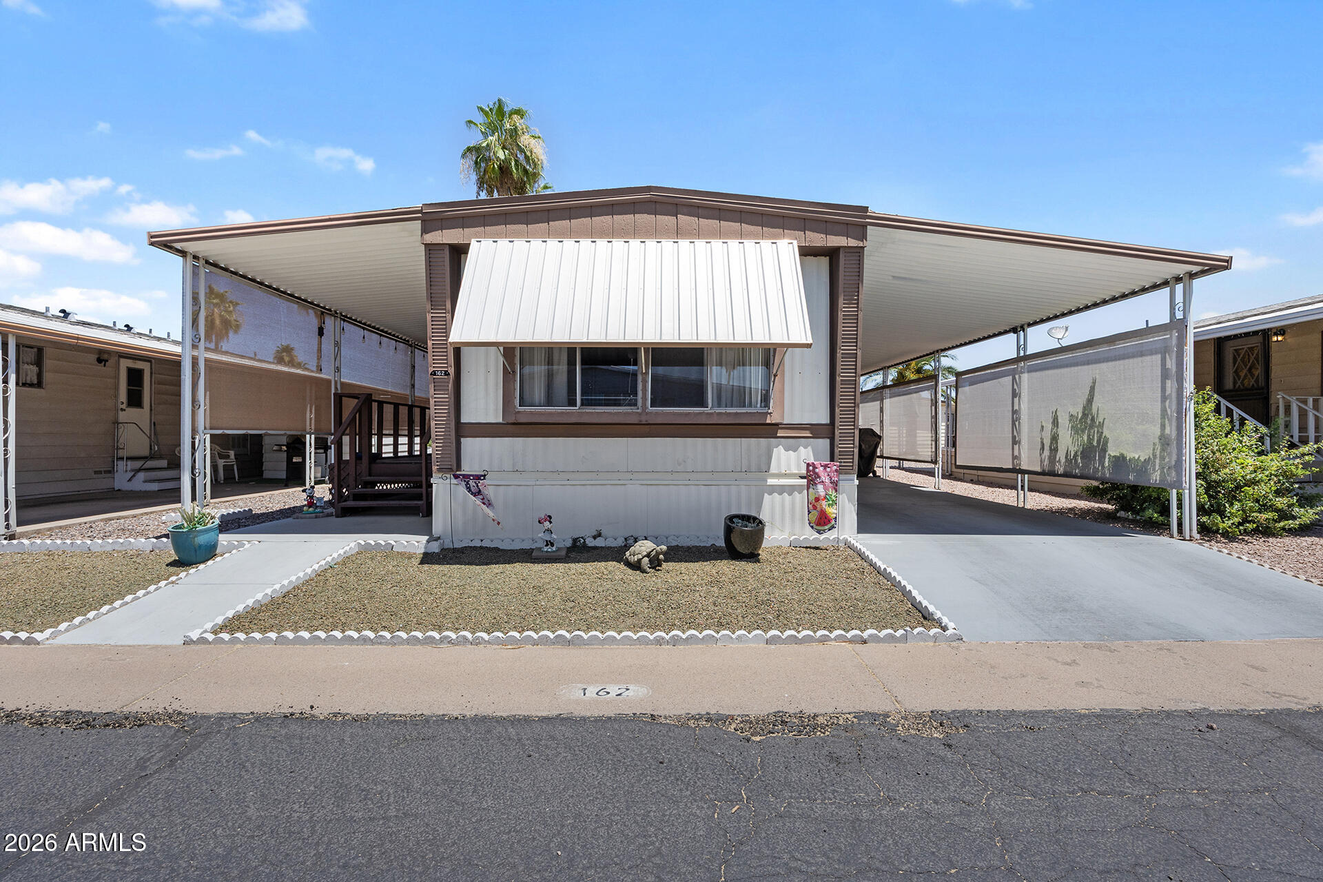 Mesa Shadows - Residential