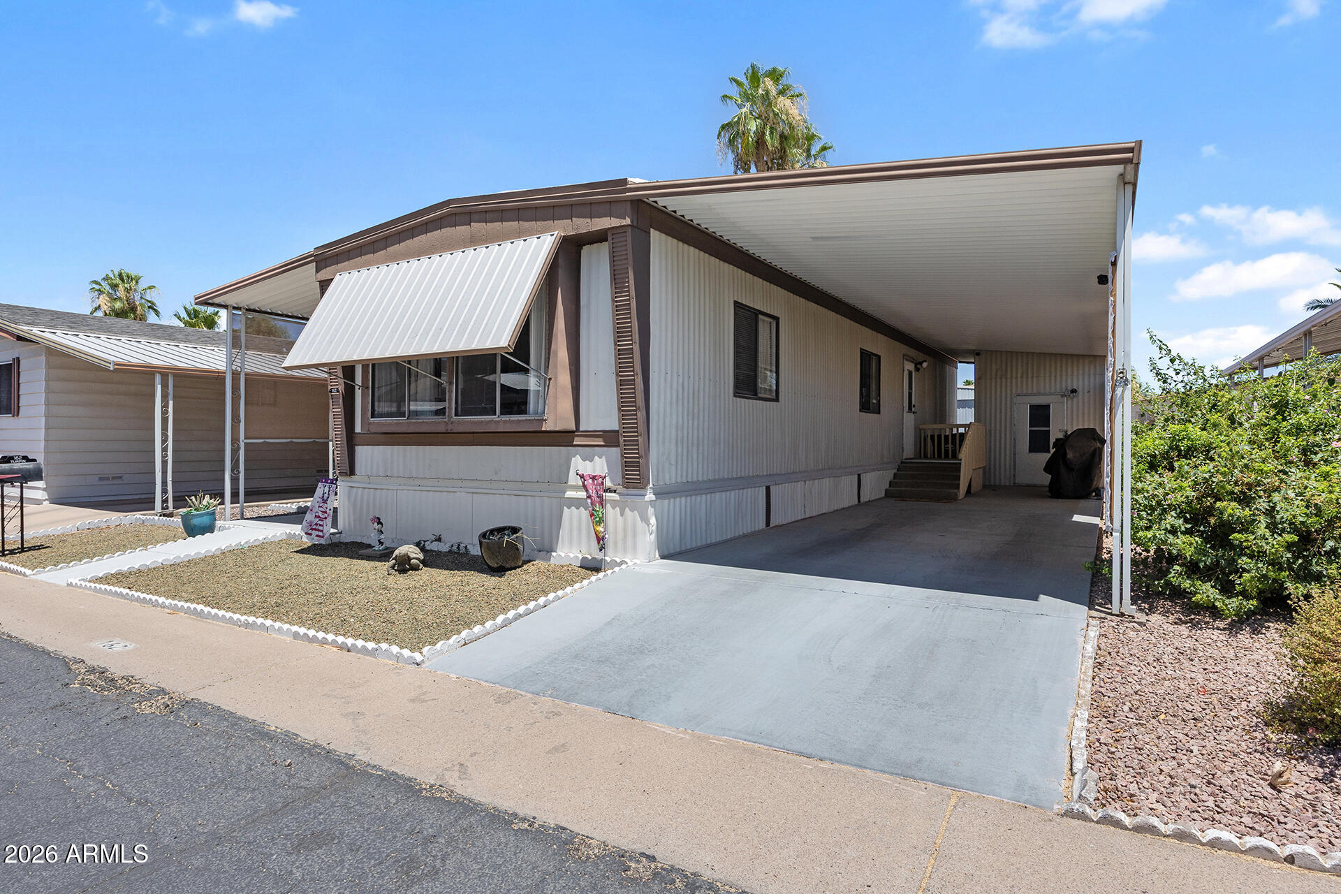 Mesa Shadows - Residential