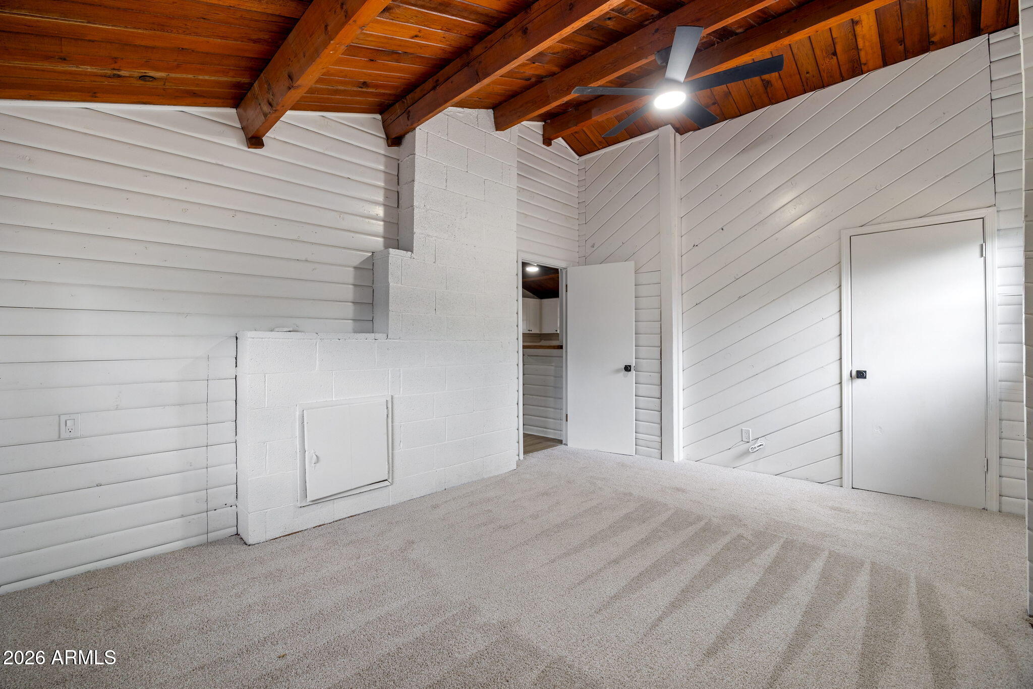 WONDERLAND ACRES - Residential