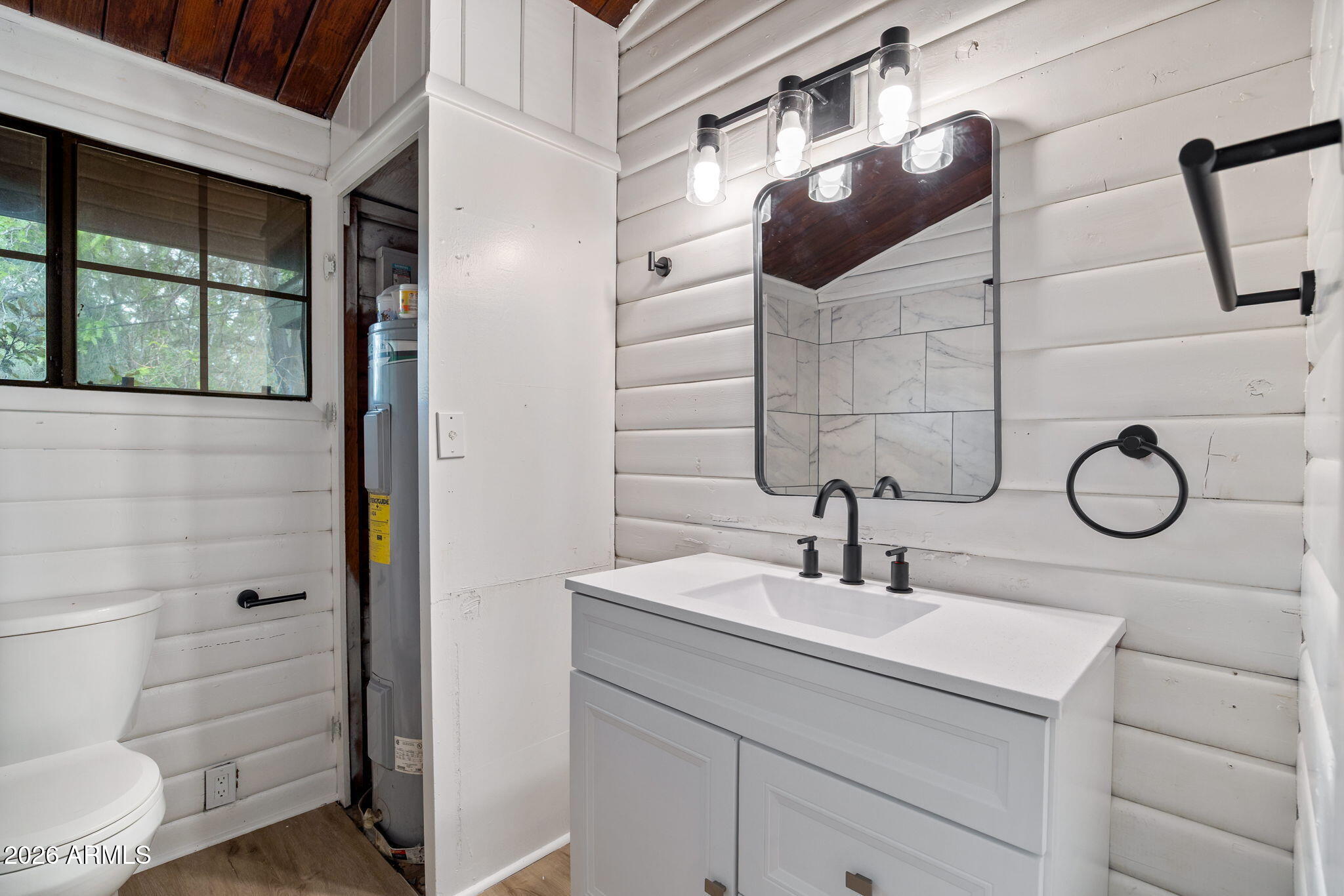 WONDERLAND ACRES - Residential