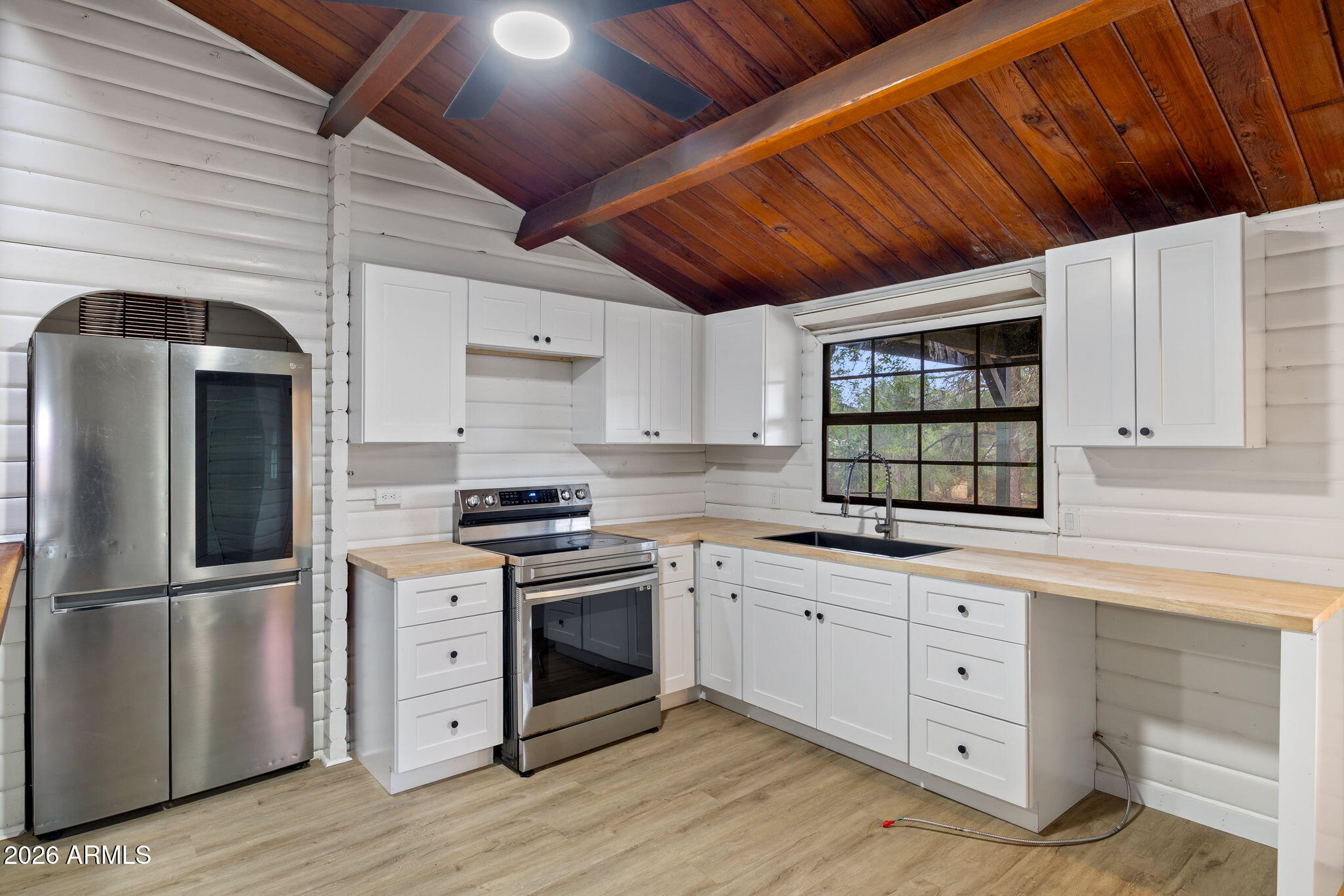 WONDERLAND ACRES - Residential